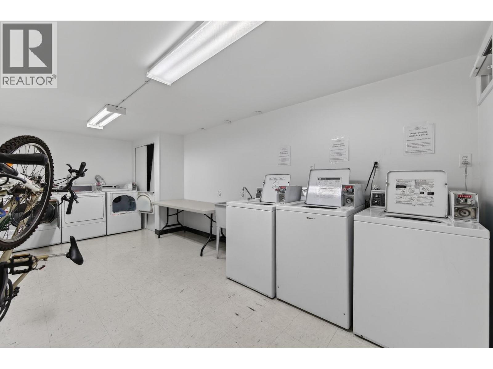 #107 751 GRANDVIEW TERRACE - 20