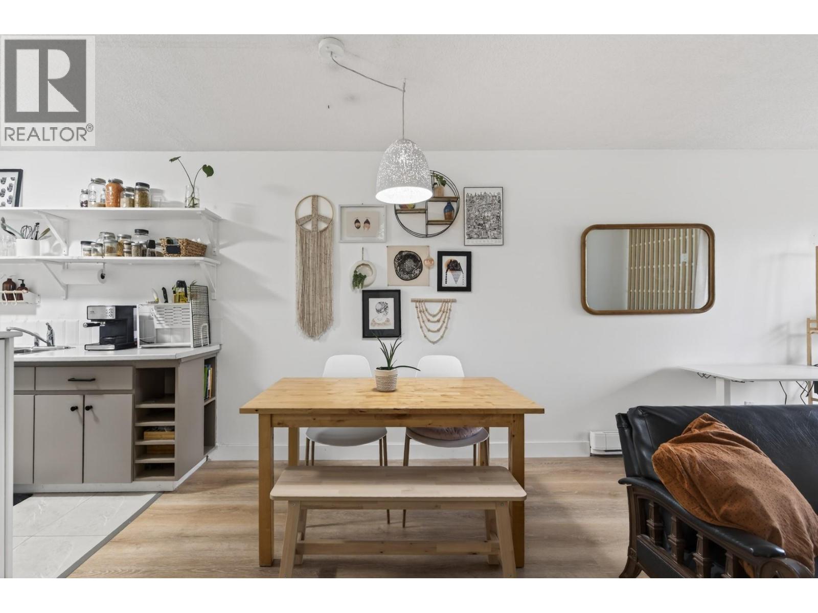 #107 751 GRANDVIEW TERRACE - 7