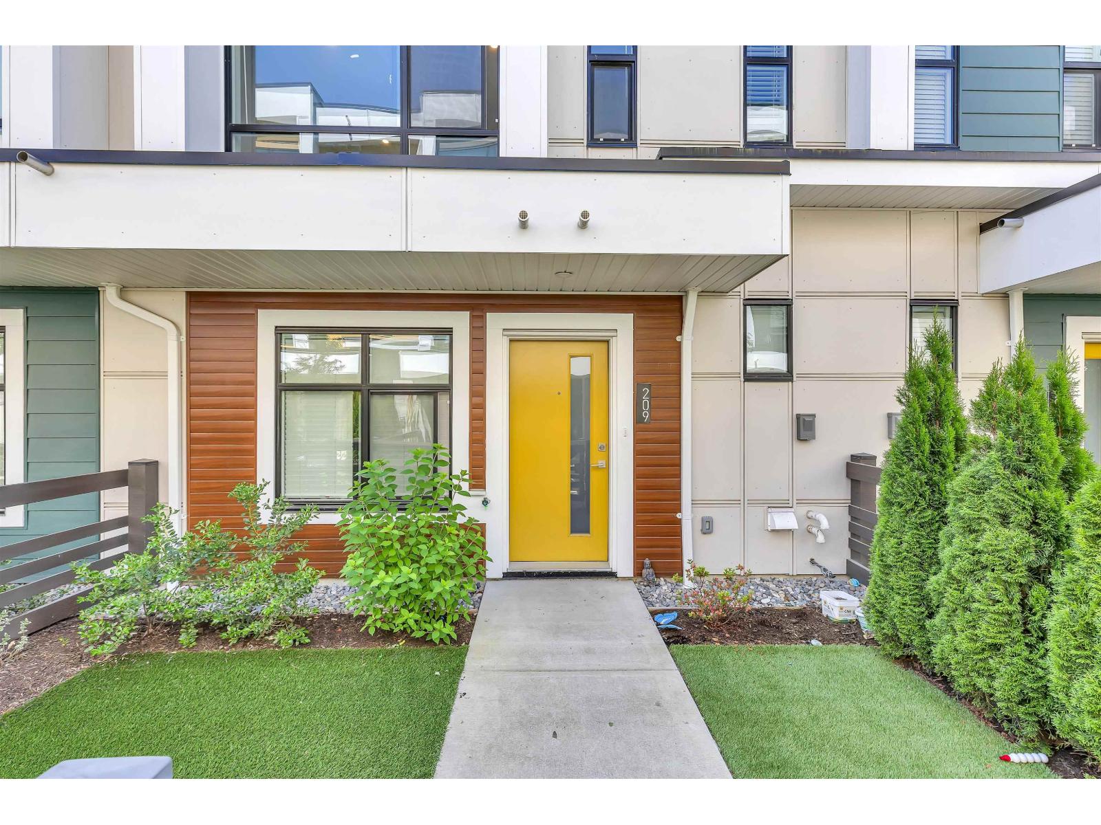 209 46150 THOMAS ROAD, Vedder Crossing, Chilliwack