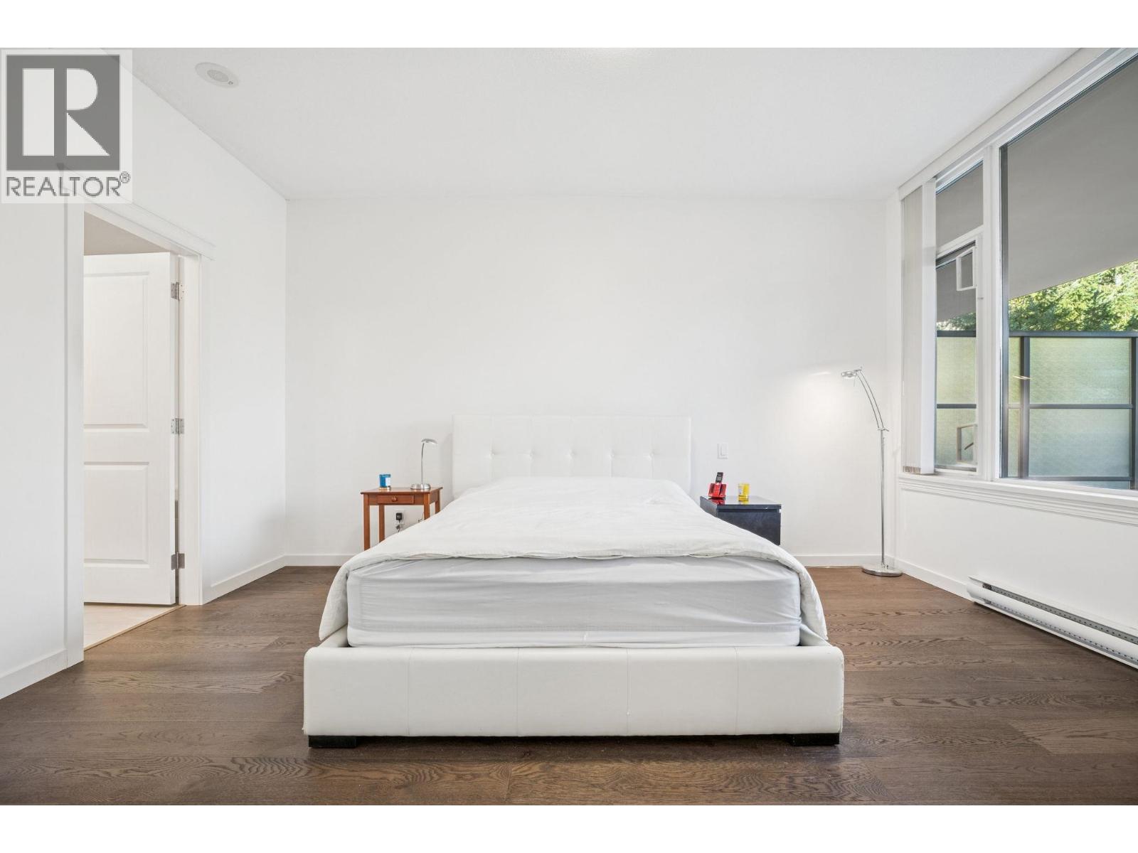 707 1415 PARKWAY BOULEVARD, Coquitlam