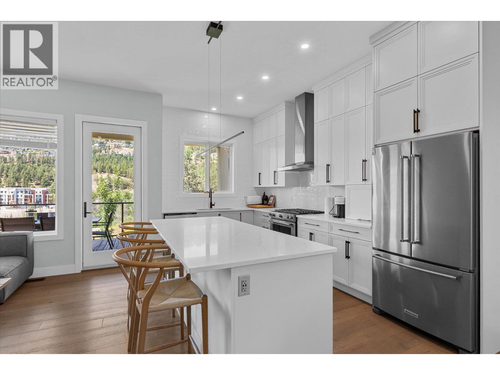  1846 Viewpoint Crescent, West Kelowna