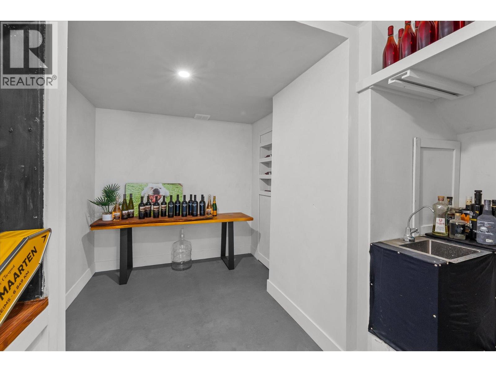  1846 Viewpoint Crescent, West Kelowna