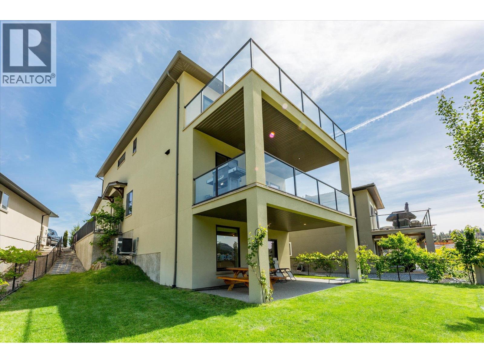  1846 Viewpoint Crescent, West Kelowna