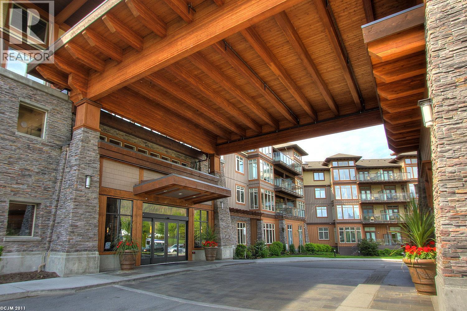 319 4205 Gellatly Road, West Kelowna