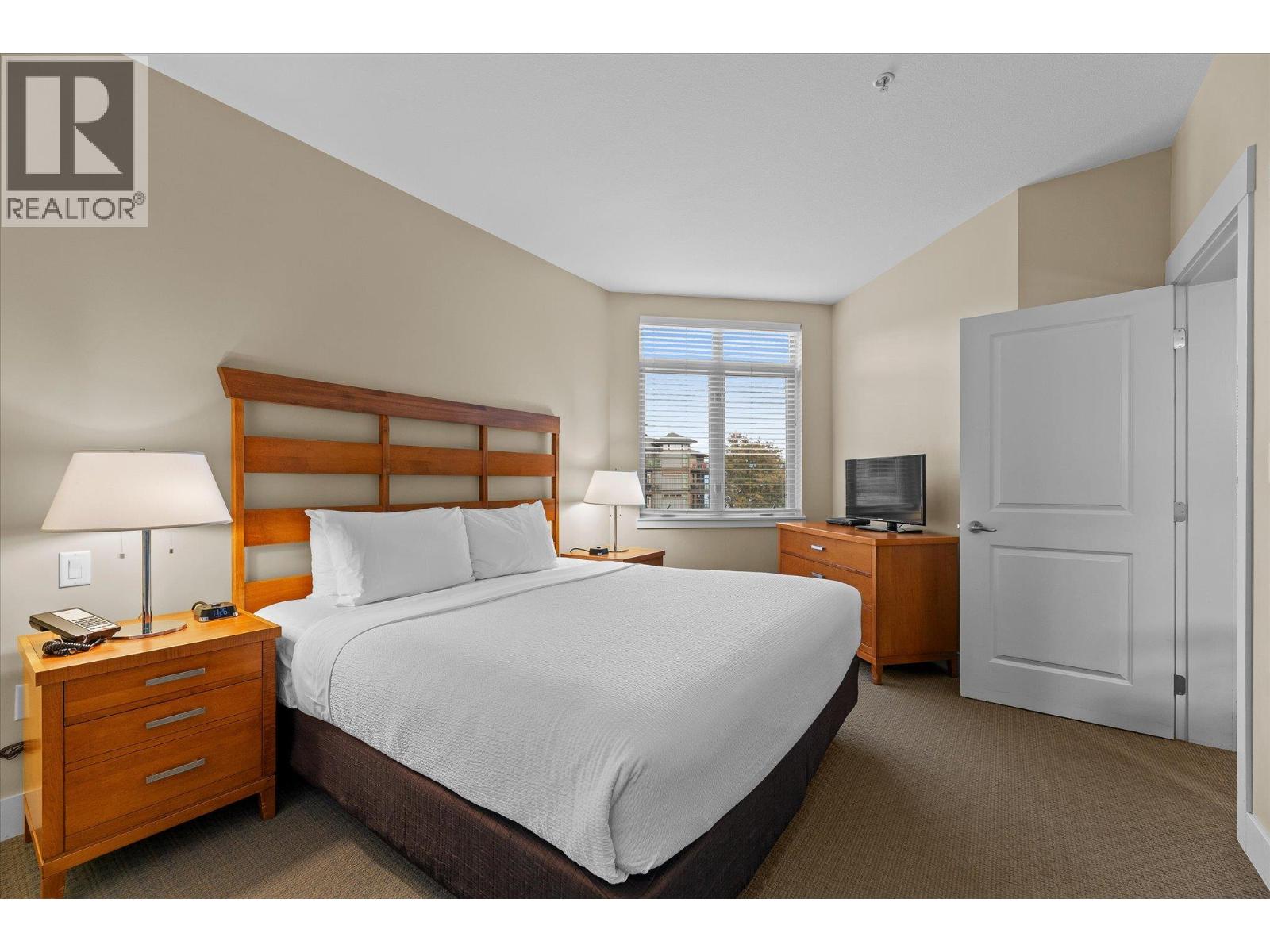 319 4205 Gellatly Road, West Kelowna