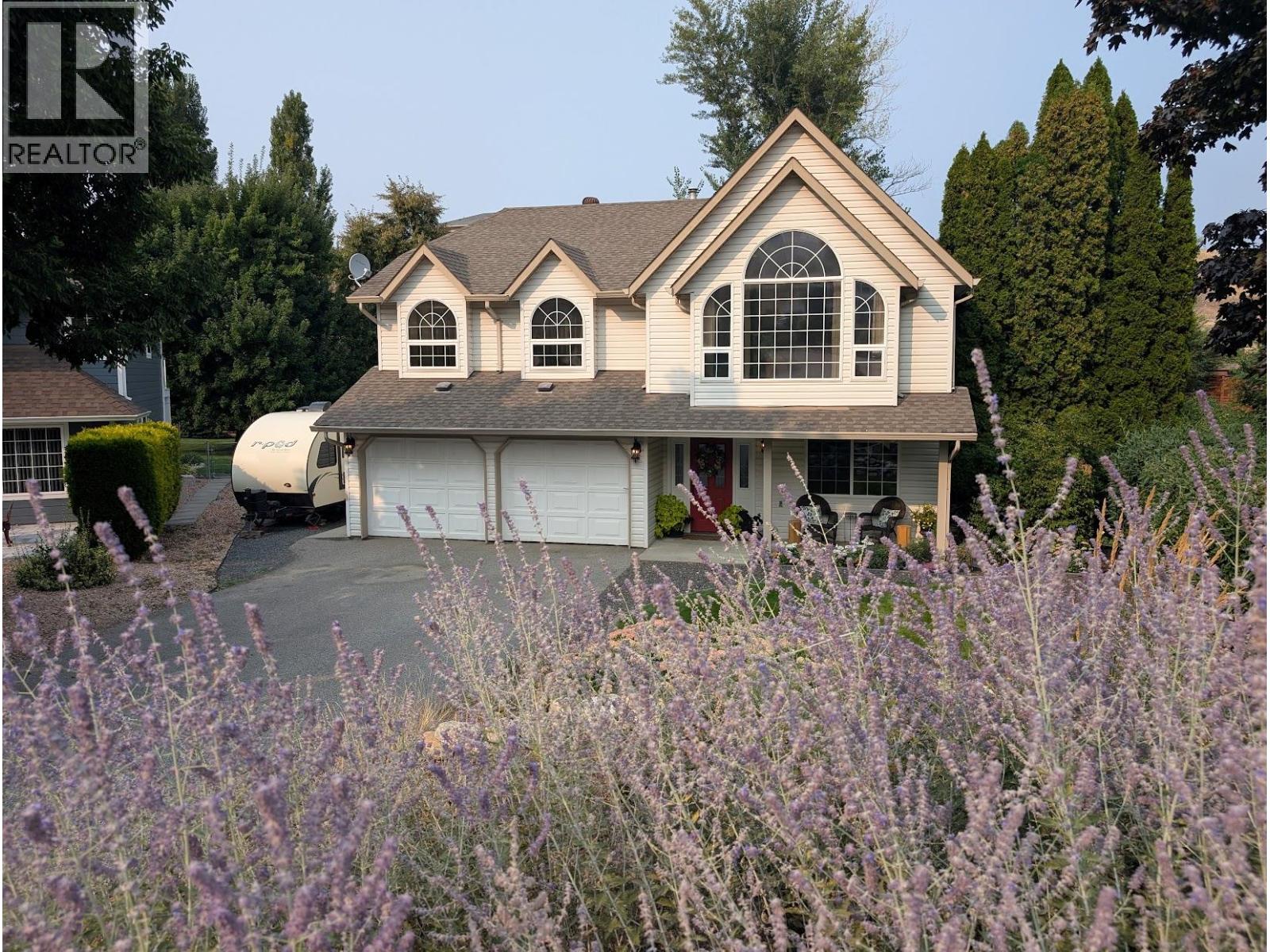 6107 Tavender Court, Summerland