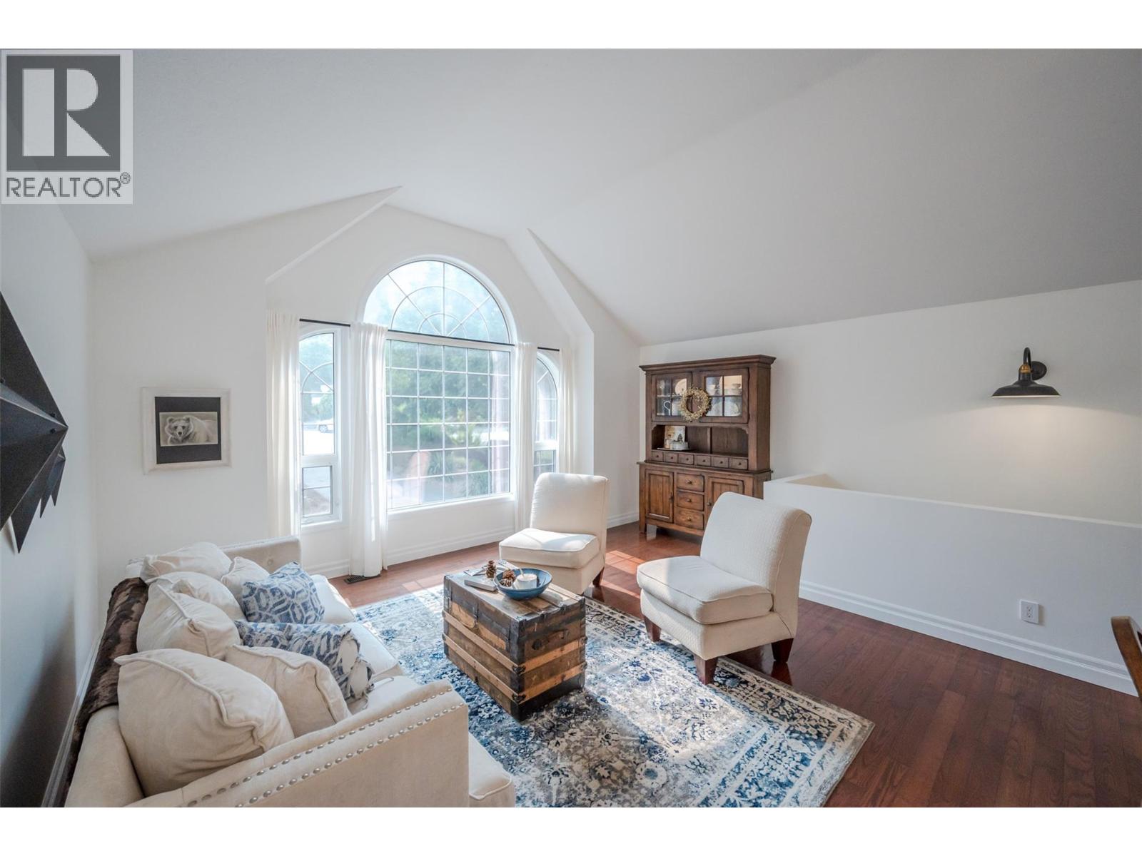 6107 TAVENDER COURT - 11