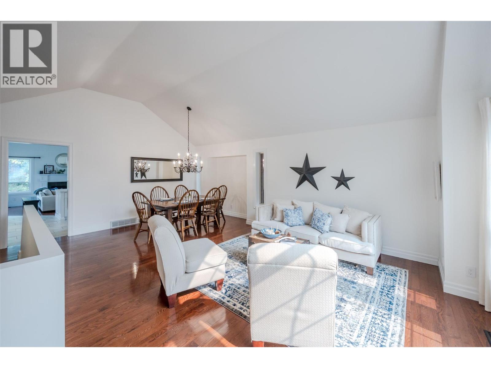 6107 TAVENDER COURT - 13