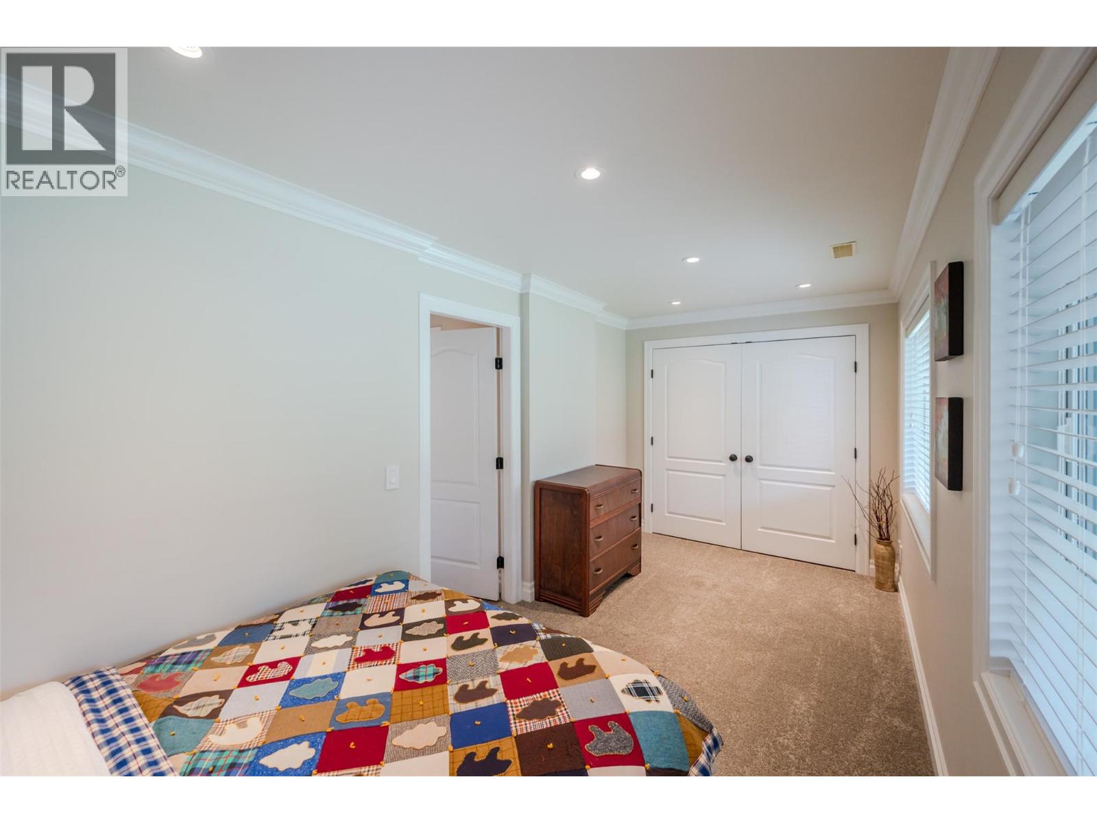 6107 TAVENDER COURT - 52