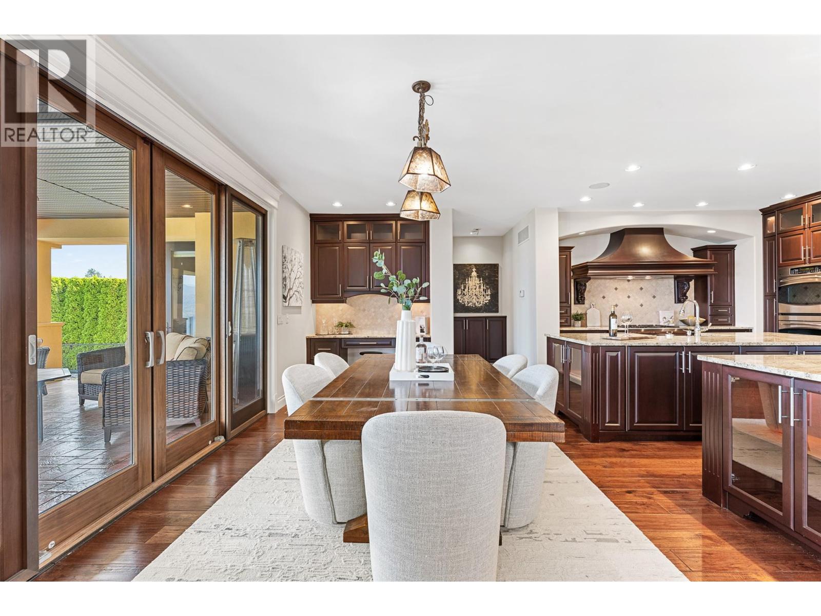  660 Almandine Court, Kelowna