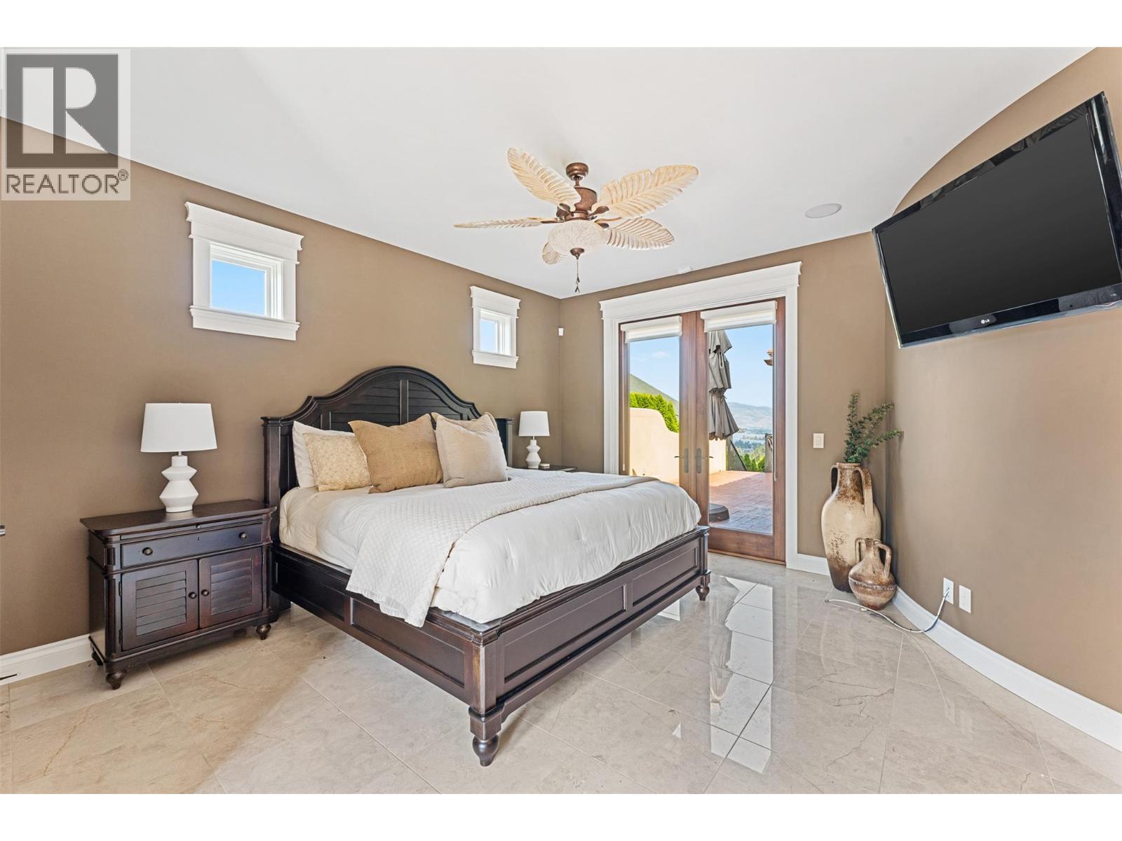  660 Almandine Court, Kelowna