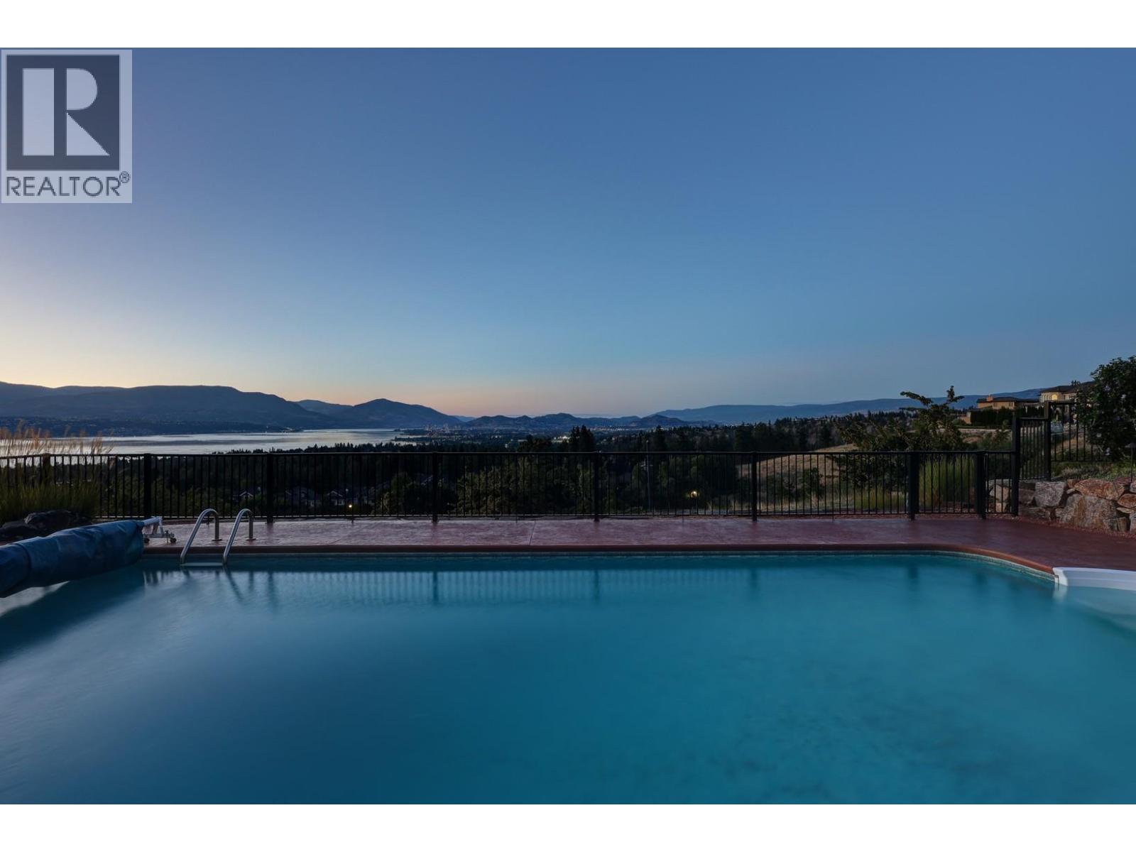  660 Almandine Court, Kelowna