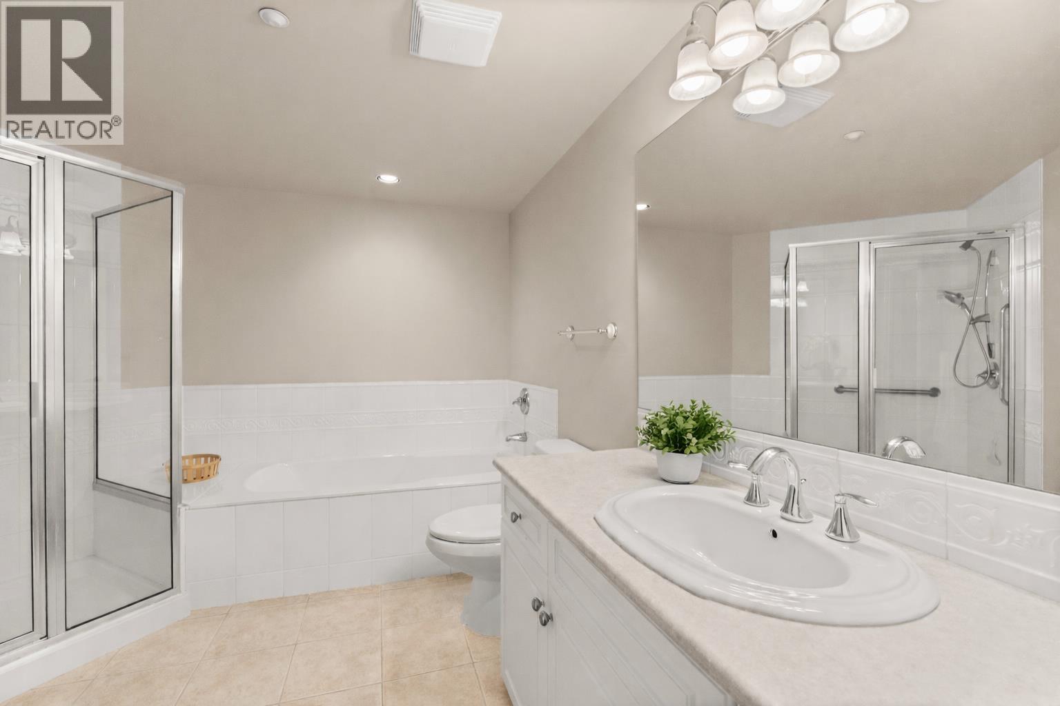 #203-1330 HUNTER Road, Delta