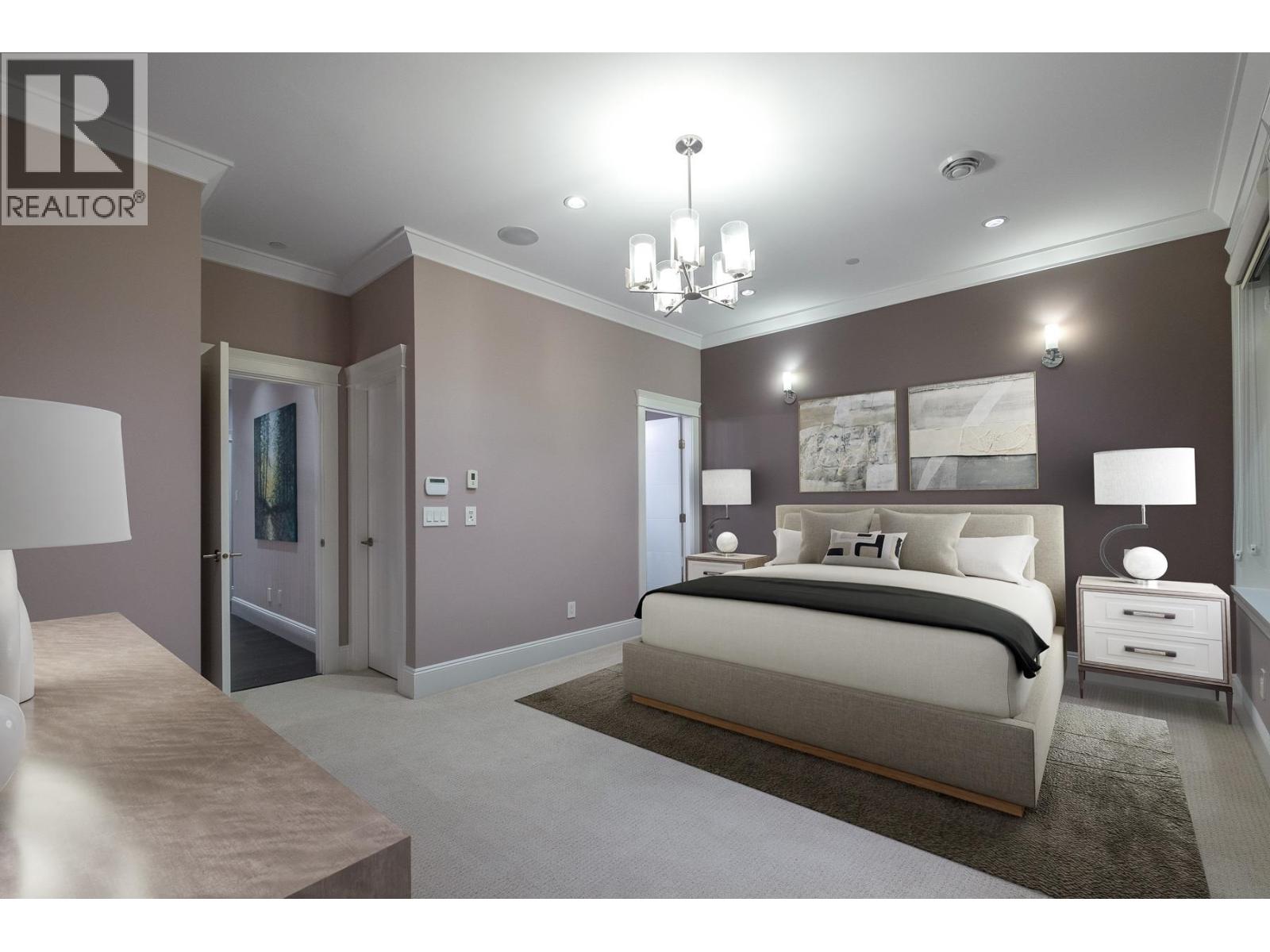 2567 LAWSON AVENUE, West Vancouver