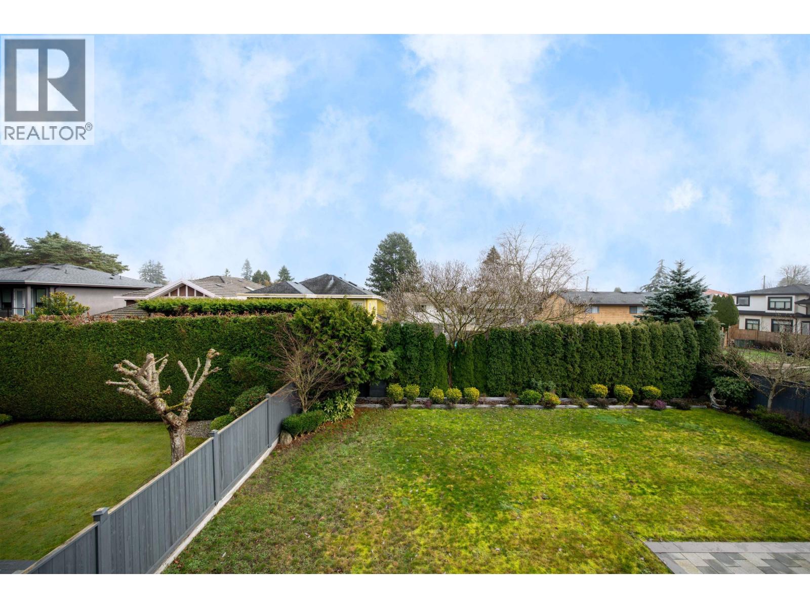 8160 RAILWAY Avenue, Richmond