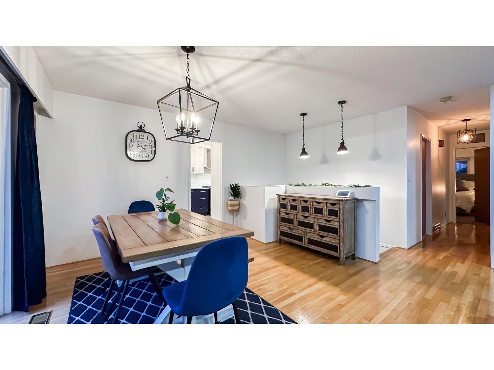 8594 SUNBURY Place, Delta