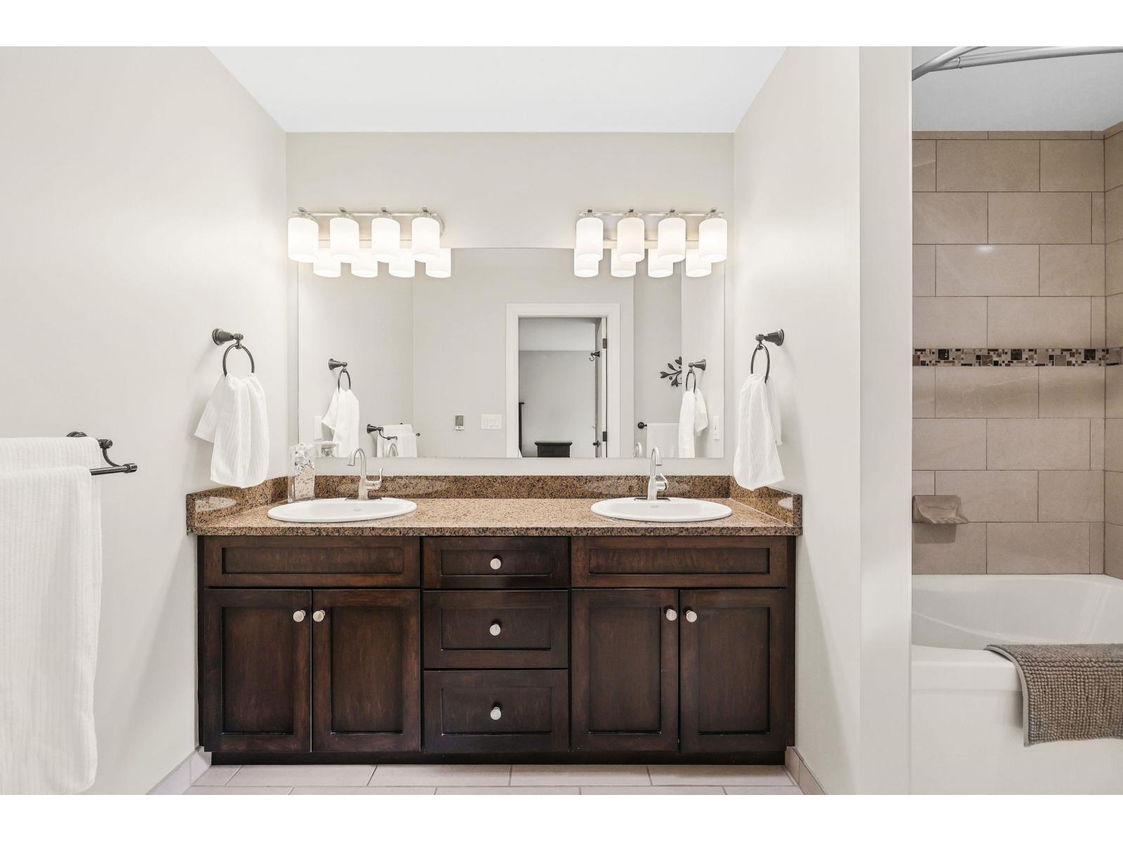 25160 58 AVENUE, Langley