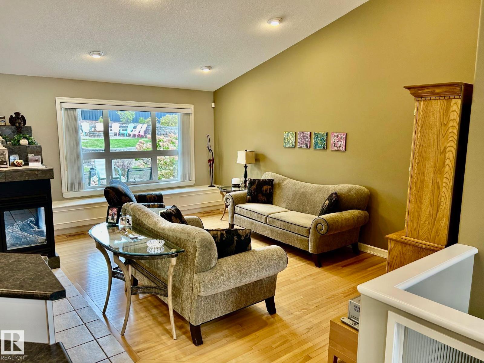 928 THOMPSON PL NW - 3