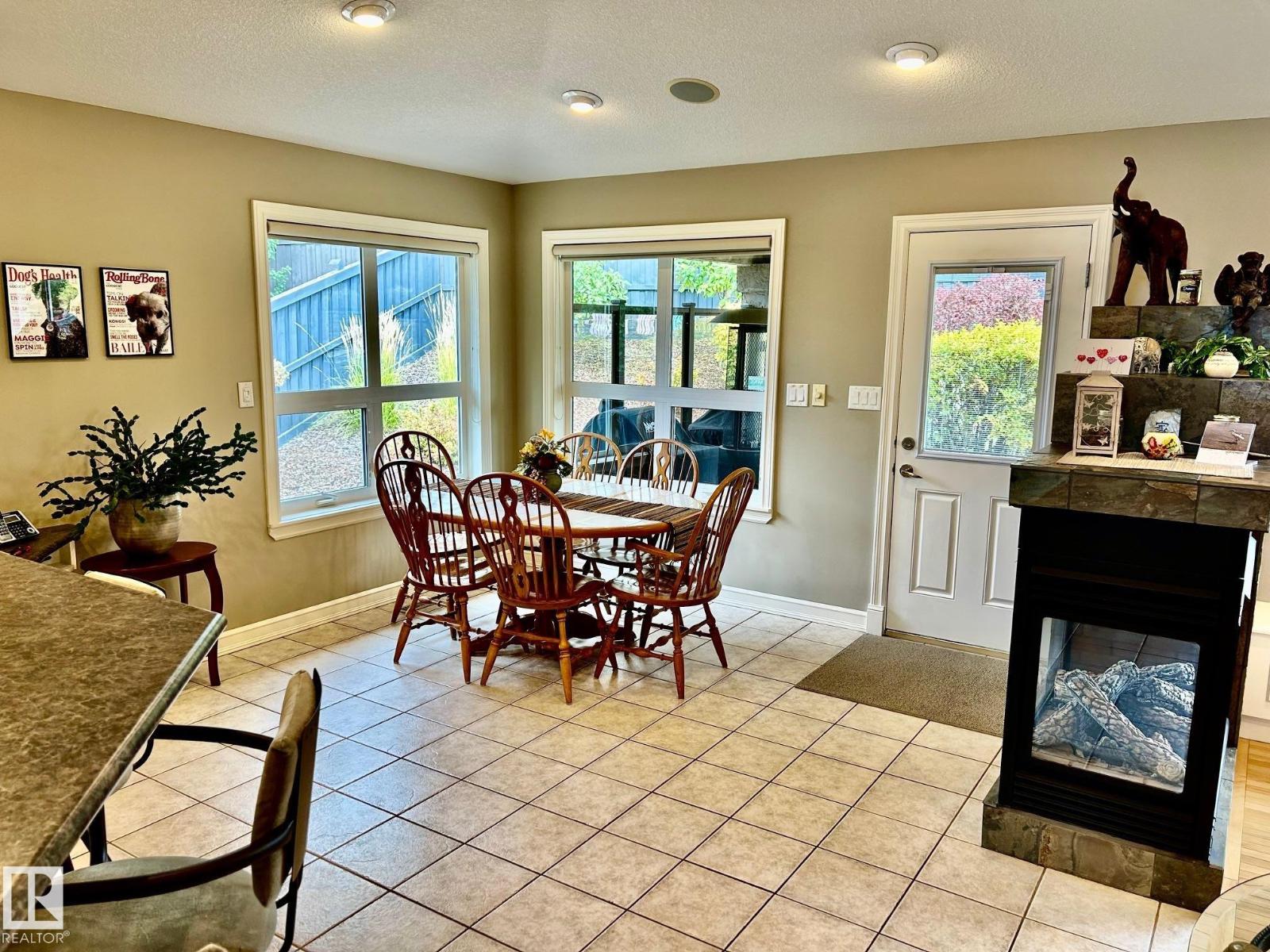 928 THOMPSON PL NW - 4
