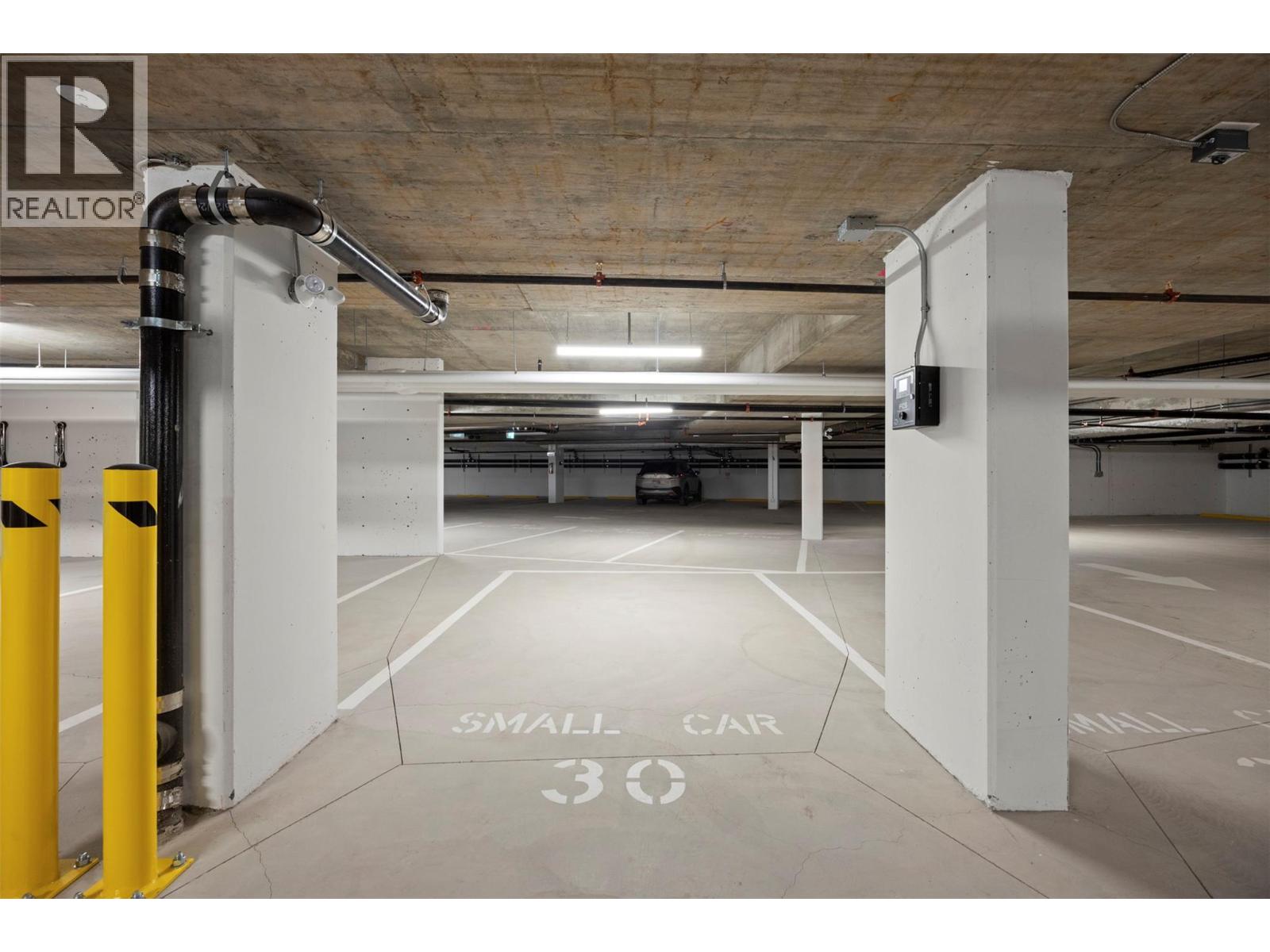 212 1380 Pridham Avenue, Kelowna