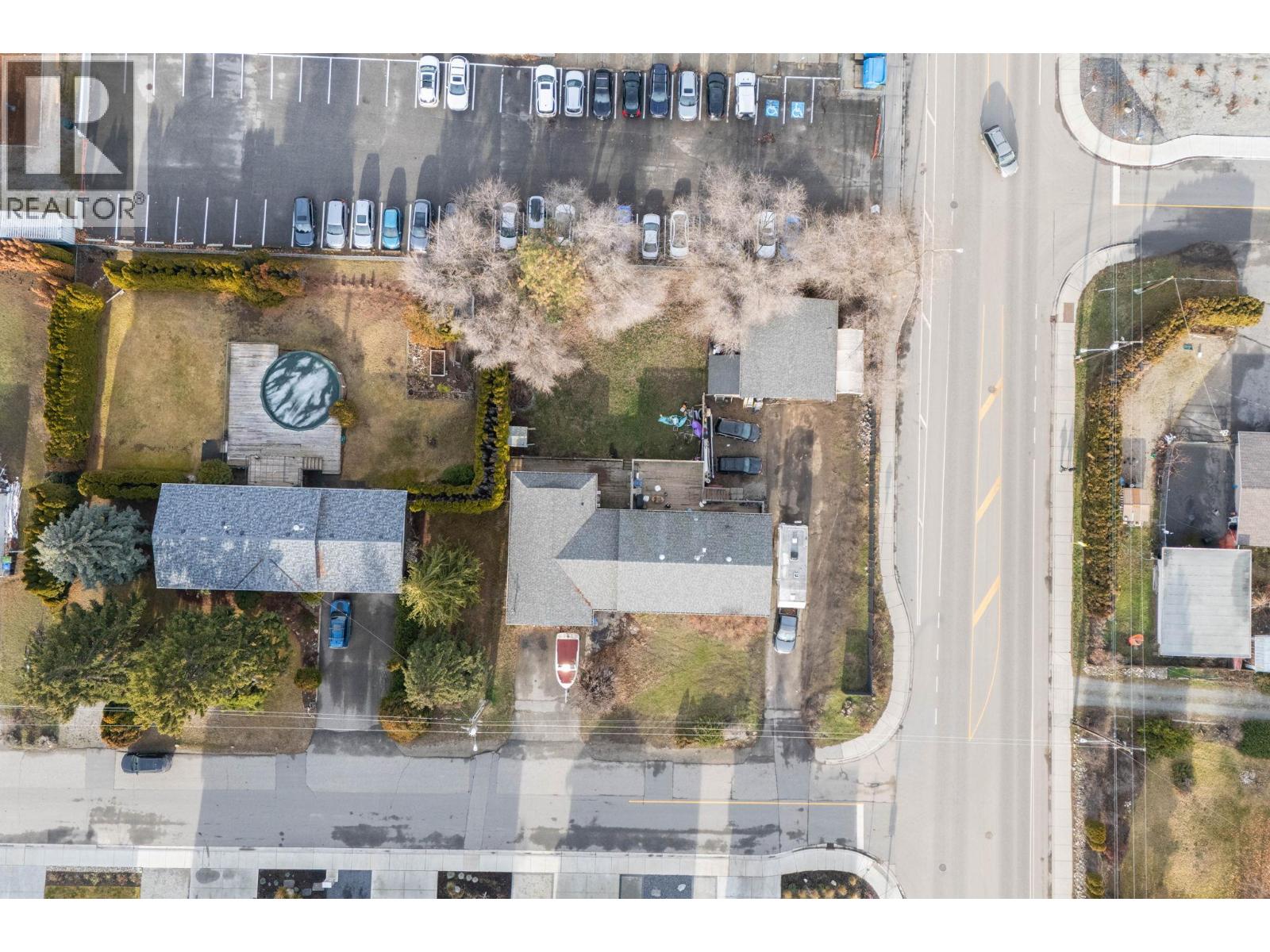  698 Balsam Road, Kelowna