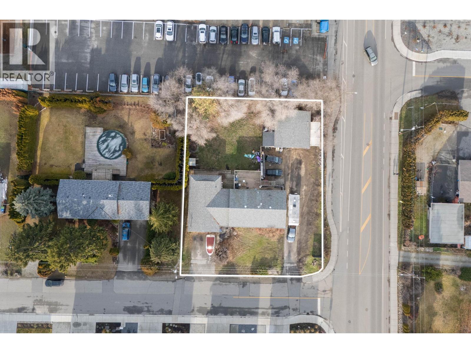  698 Balsam Road, Kelowna