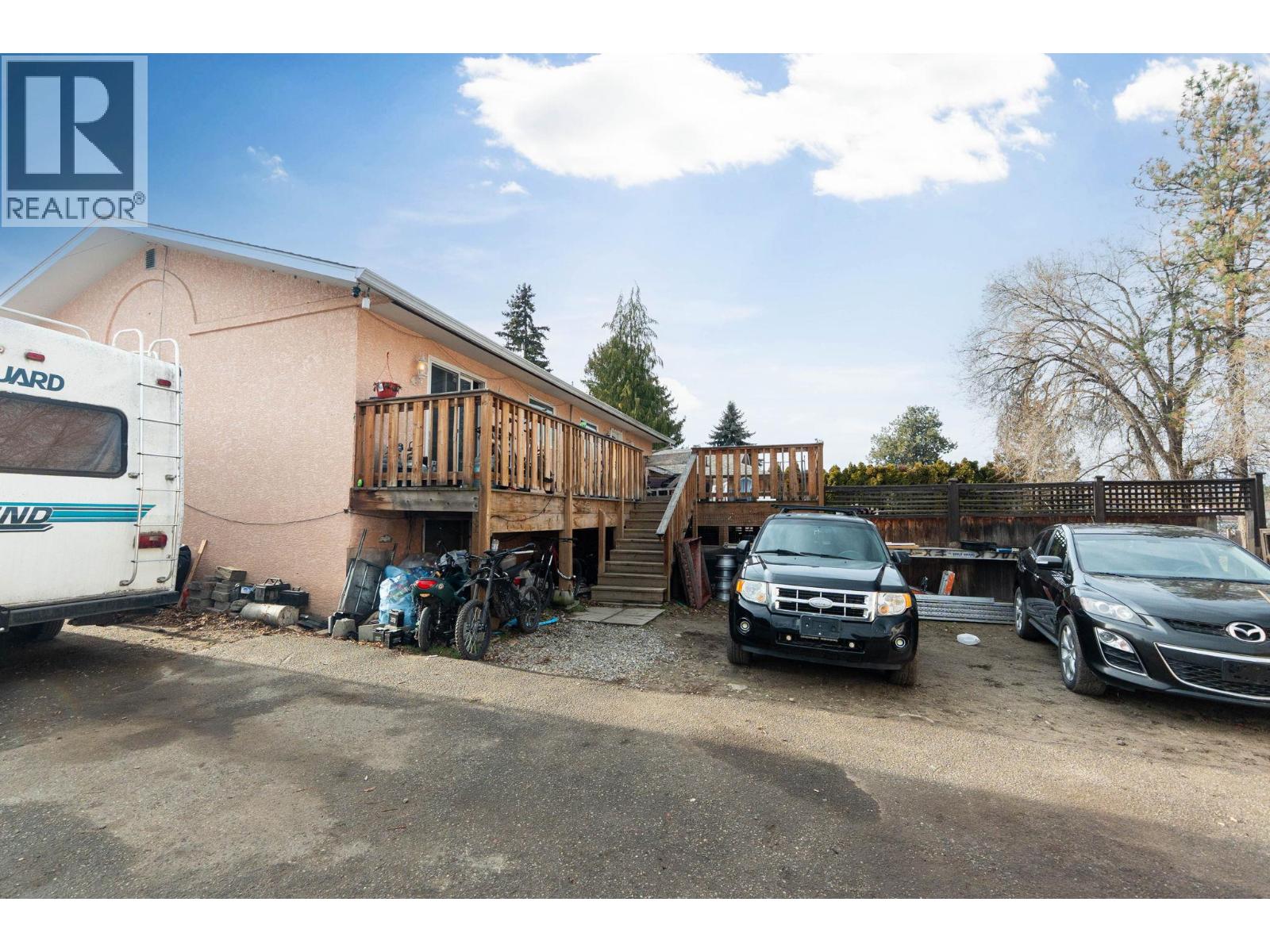  698 Balsam Road, Kelowna