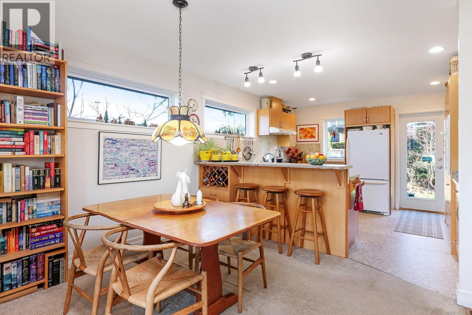 2471 Avro Arrow Dr, Comox