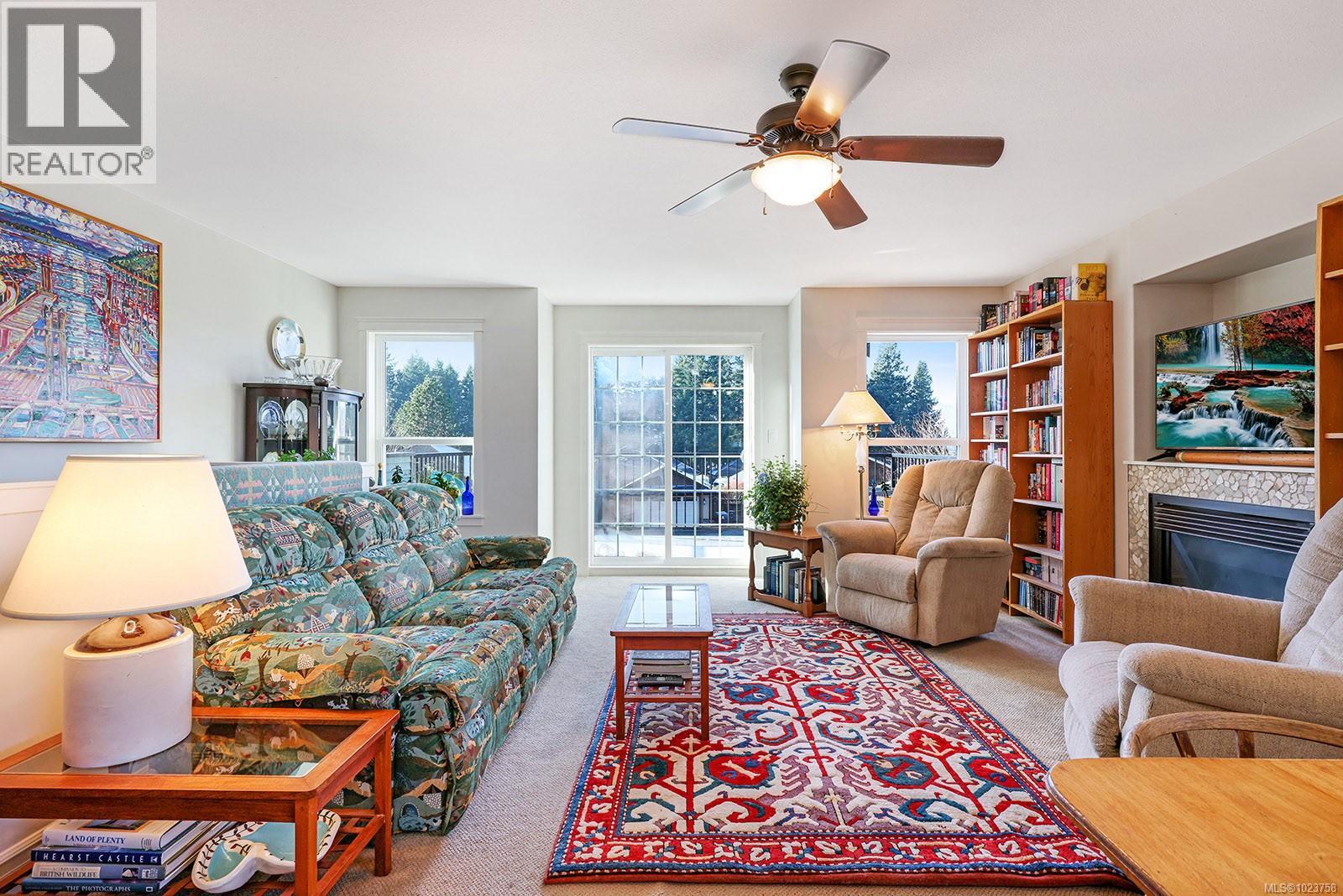 2471 Avro Arrow Dr, Comox