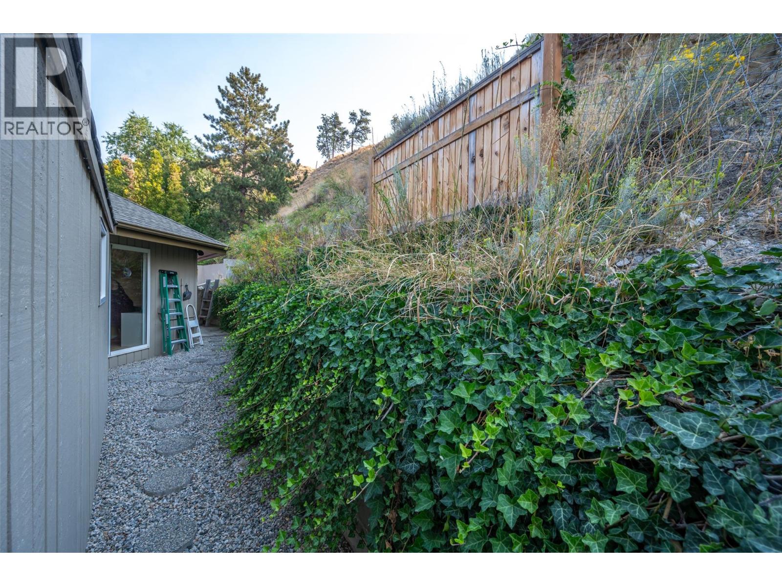 4744 Lakeside Road - 48