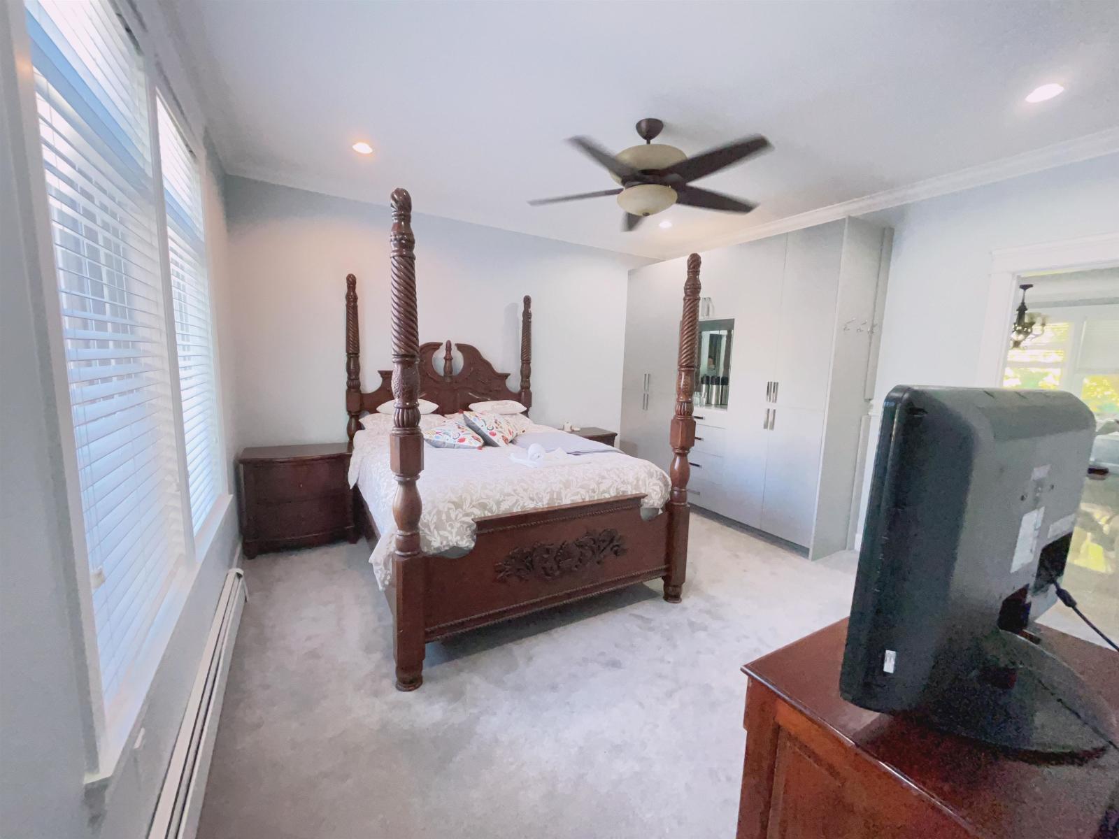 10302 MAIN Street, Delta