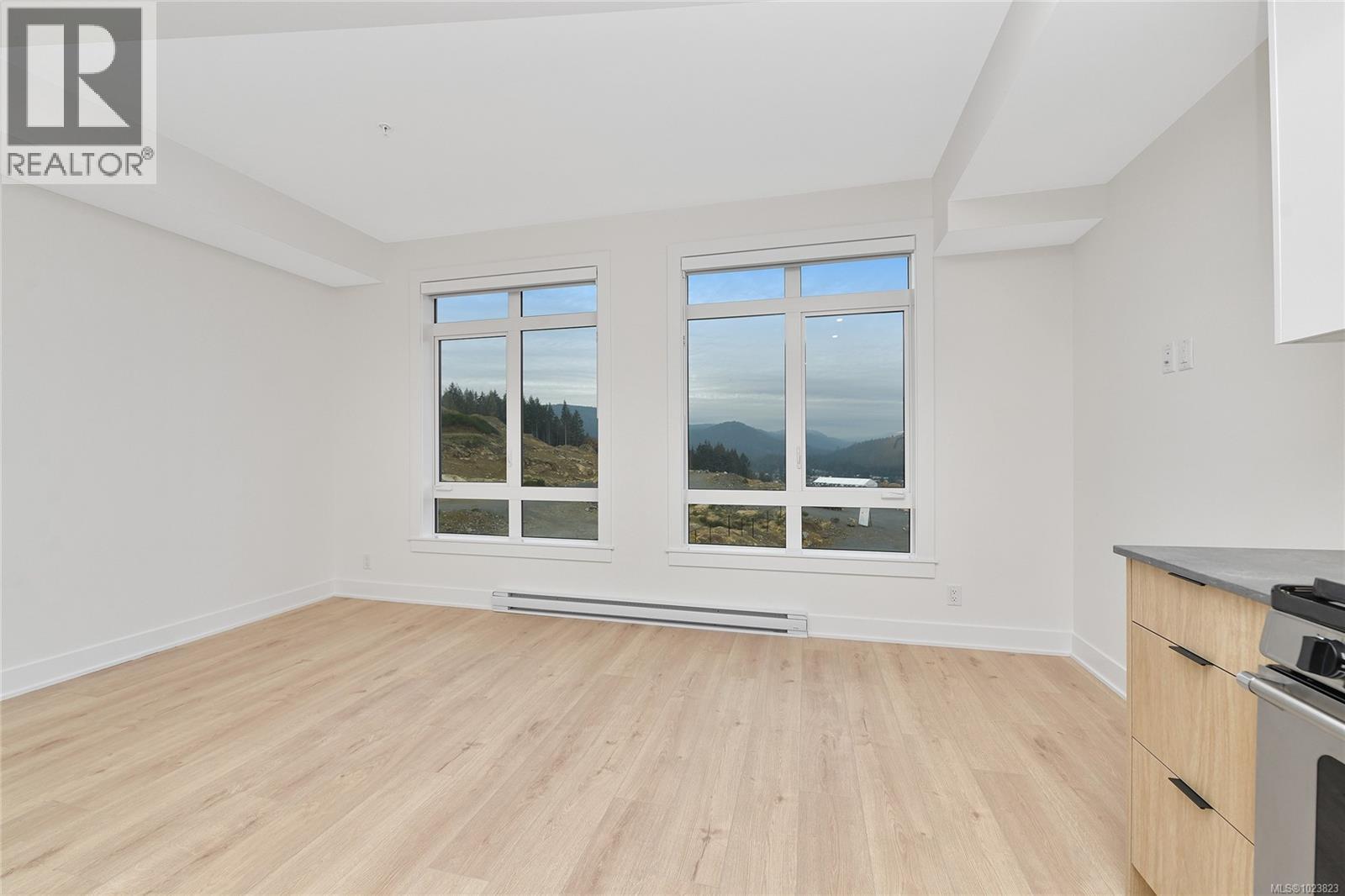 205 1114 Samar Crescent, Langford