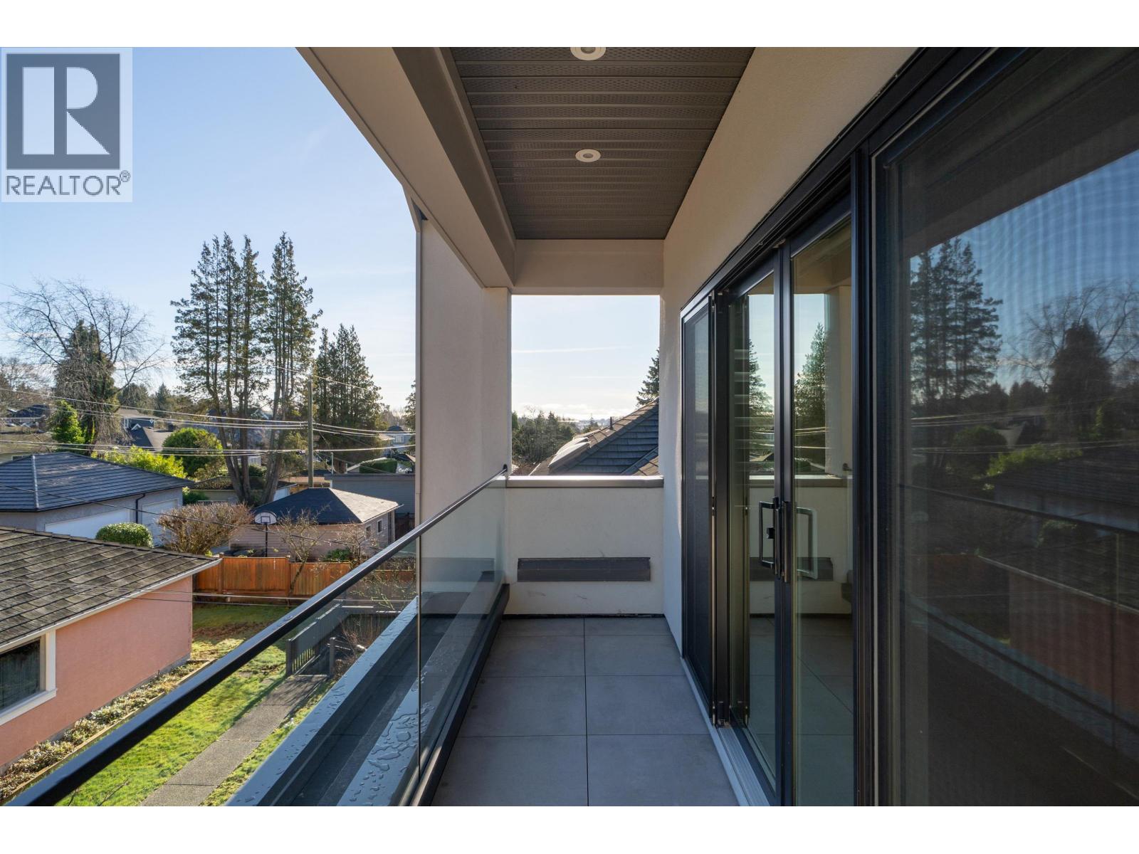 7382 MAPLE STREET, Vancouver