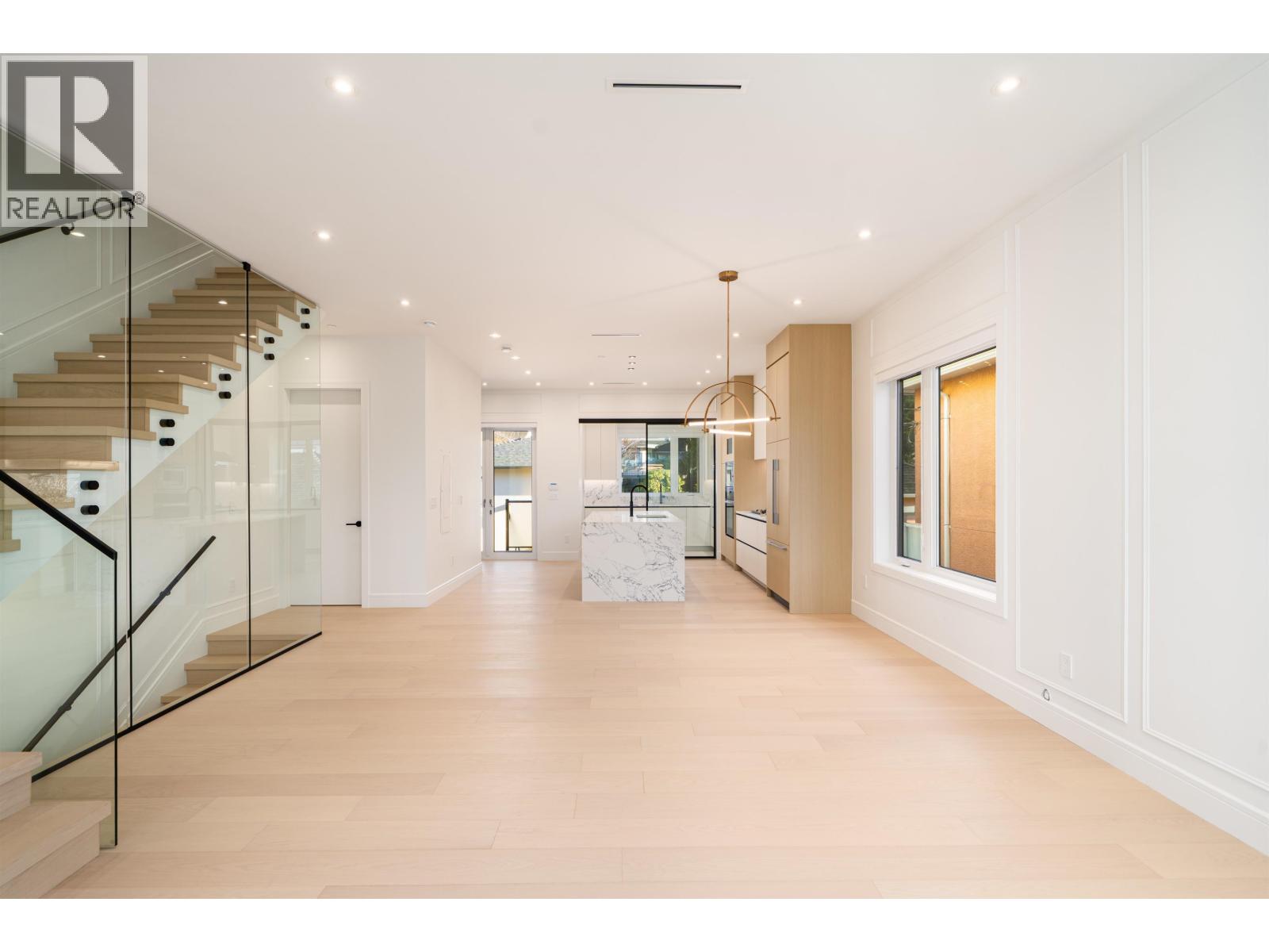 7382 MAPLE STREET, Vancouver