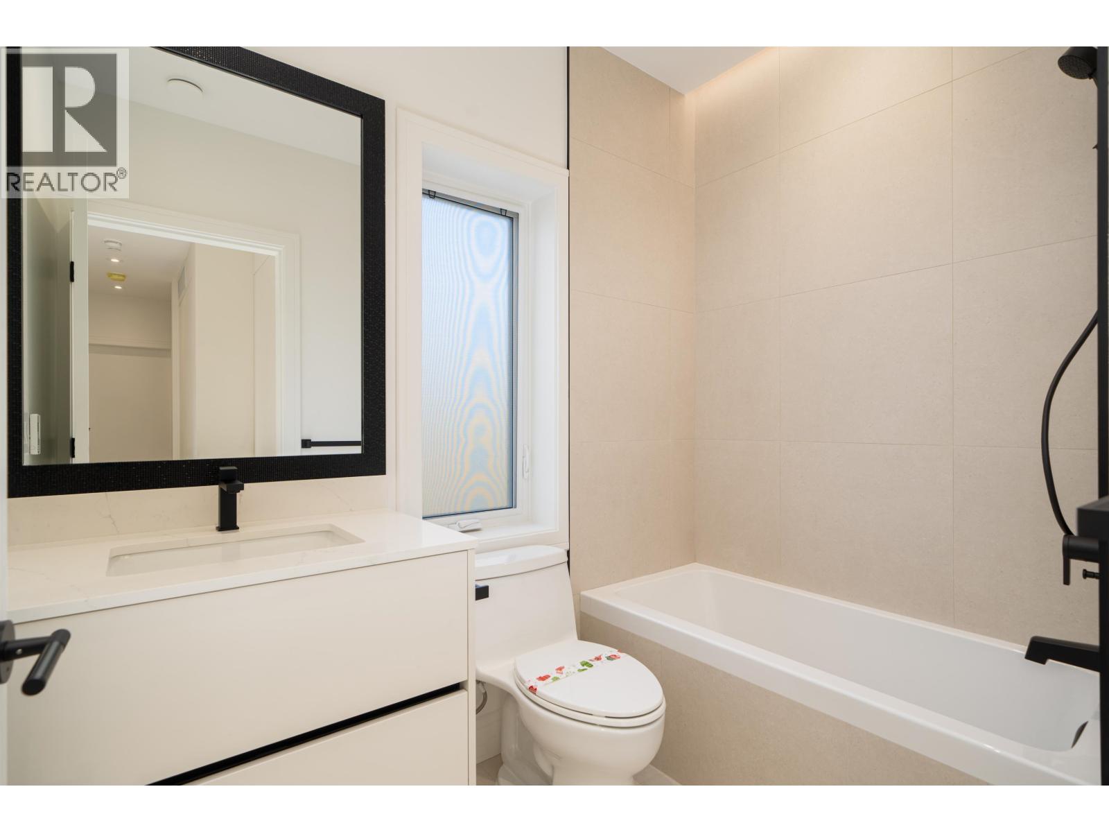 7382 MAPLE STREET, Vancouver