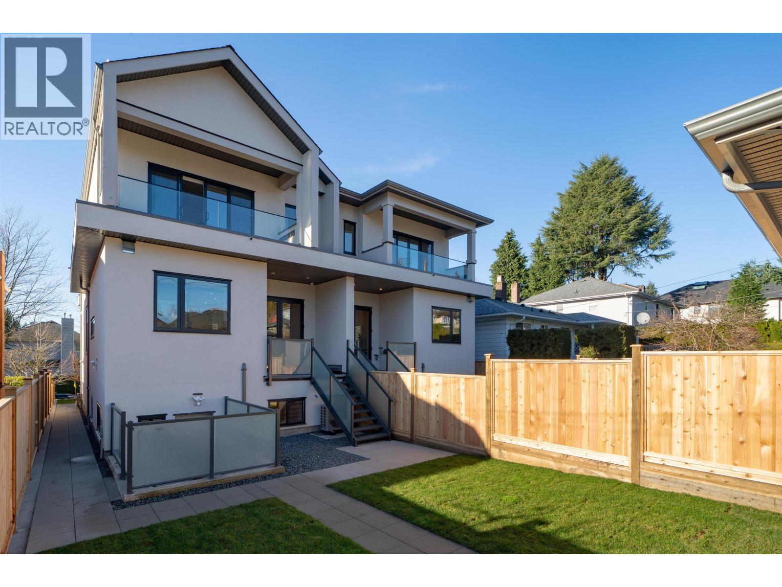 7382 MAPLE STREET, Vancouver