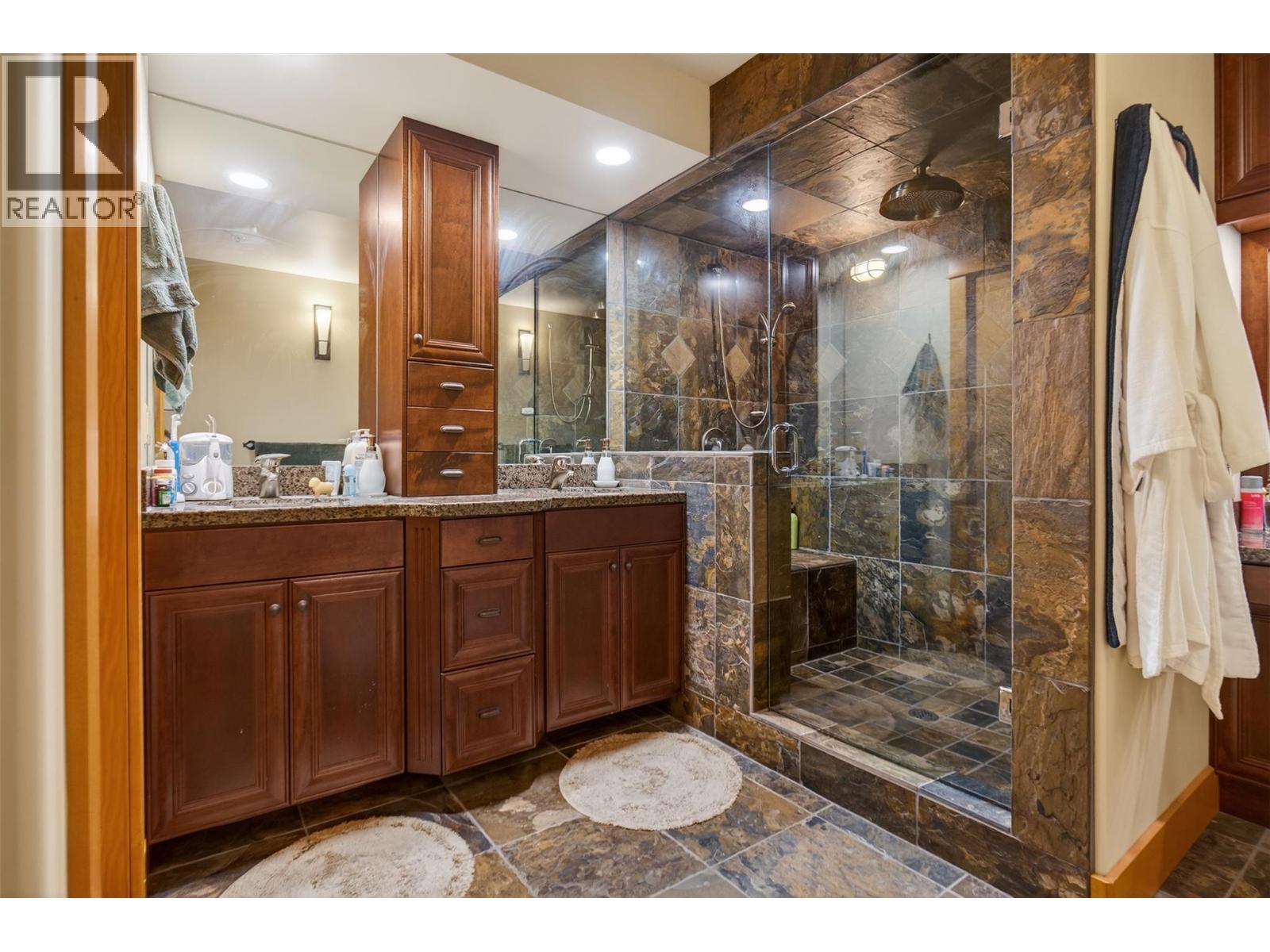 10 80 Kettleview Road, Big White