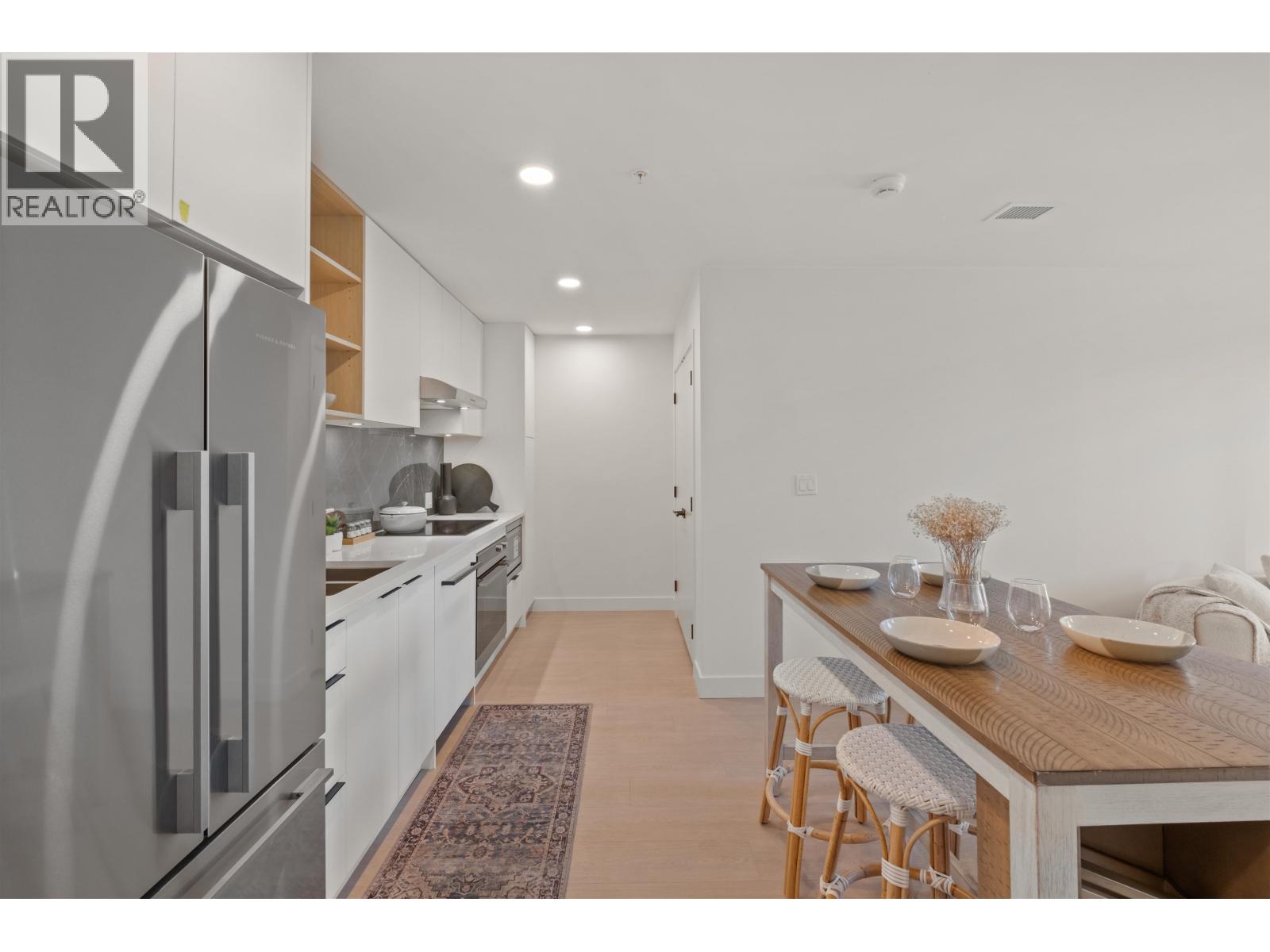 103 333 ST. DAVIDS AVENUE, North Vancouver