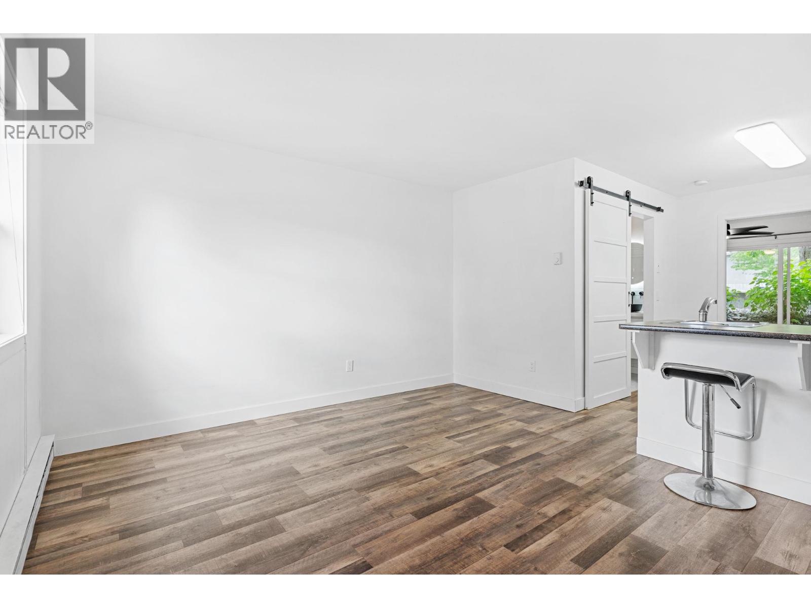 205 2585 Hebert Road, West Kelowna