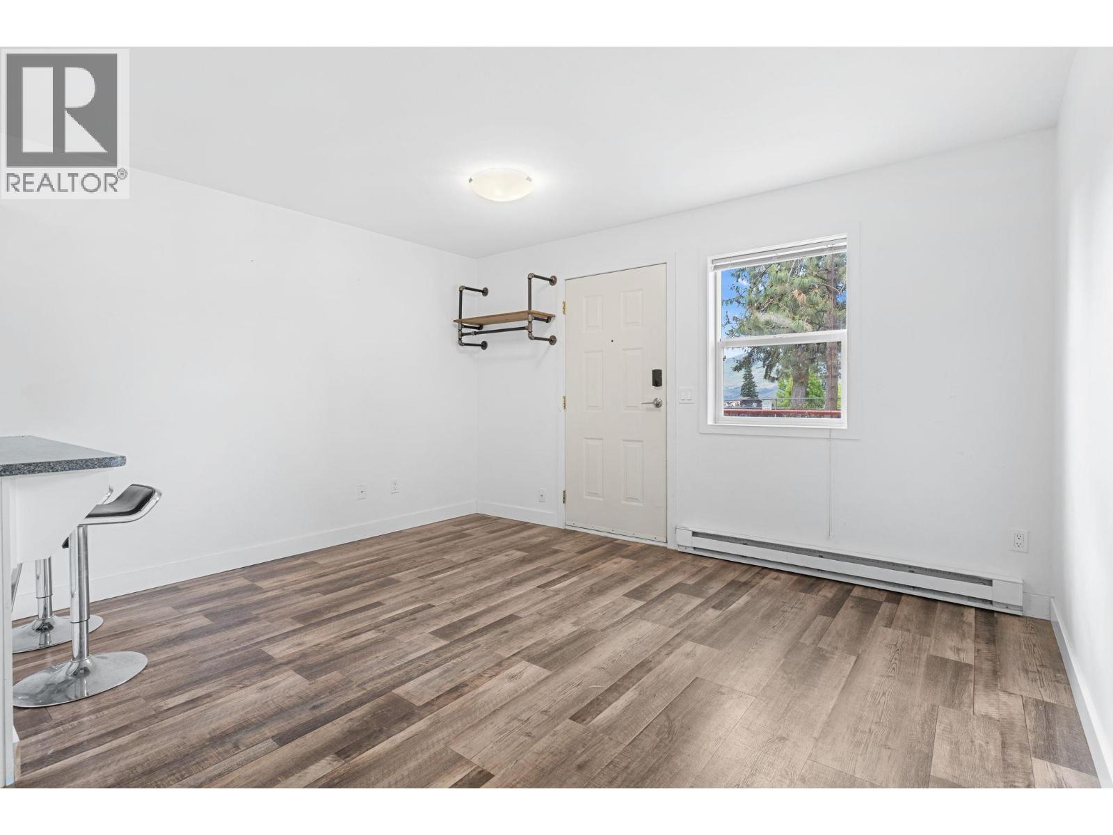 205 2585 Hebert Road, West Kelowna