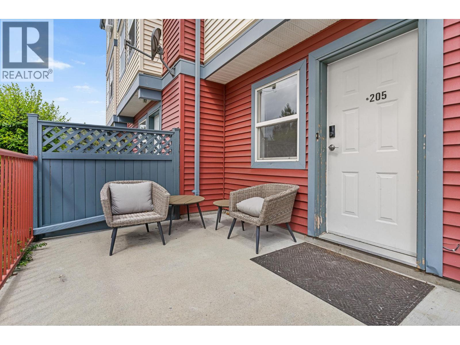 205 2585 Hebert Road, West Kelowna