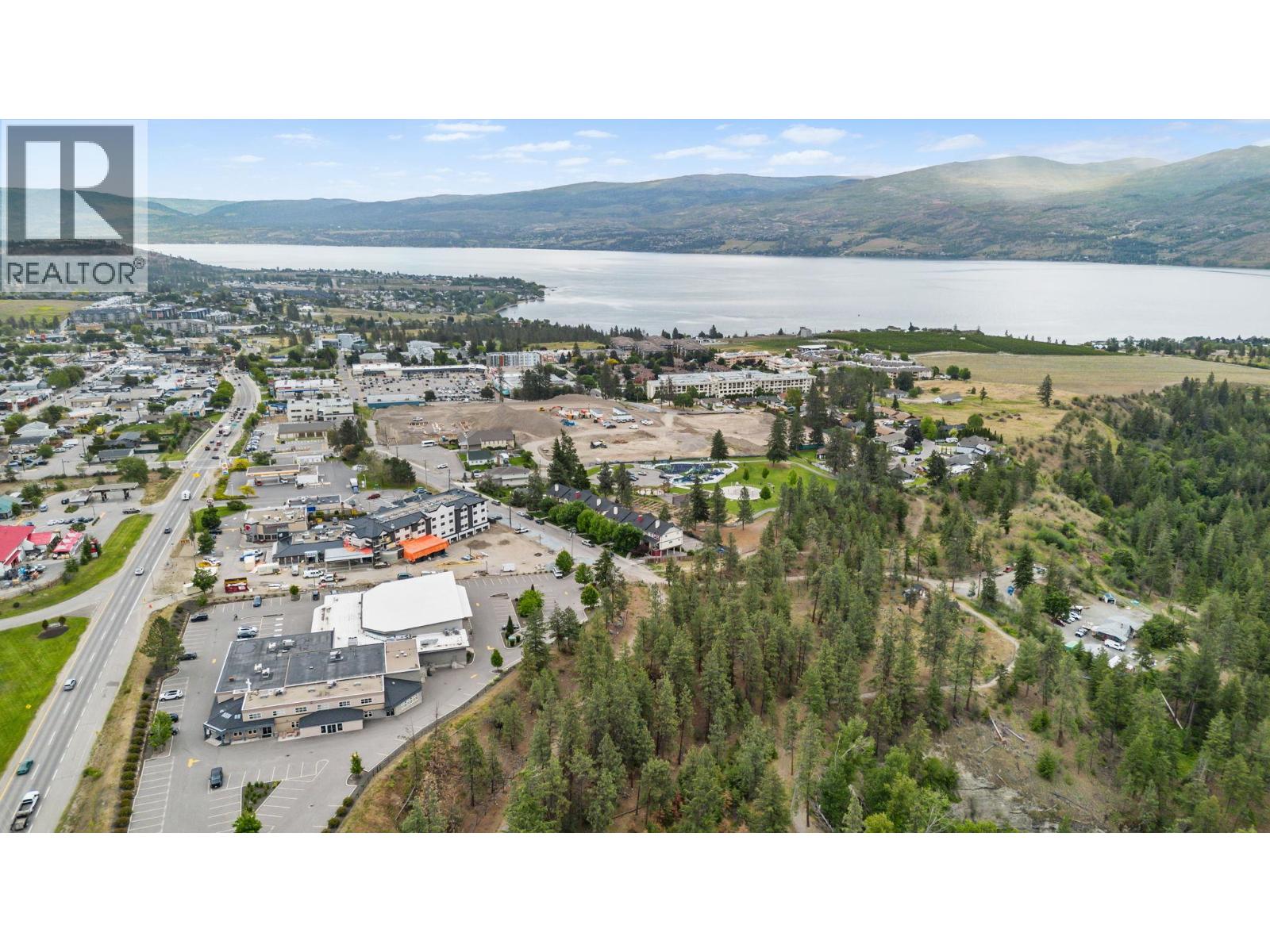 205 2585 Hebert Road, West Kelowna