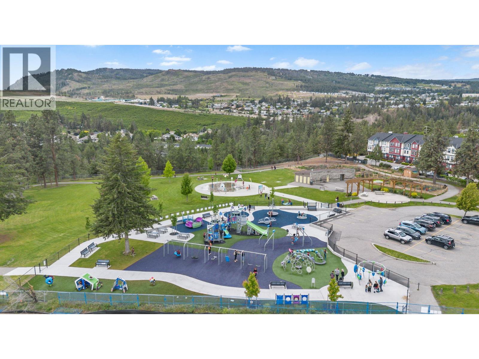 205 2585 Hebert Road, West Kelowna