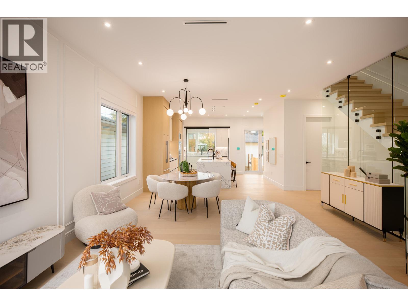 7380 MAPLE STREET, Vancouver