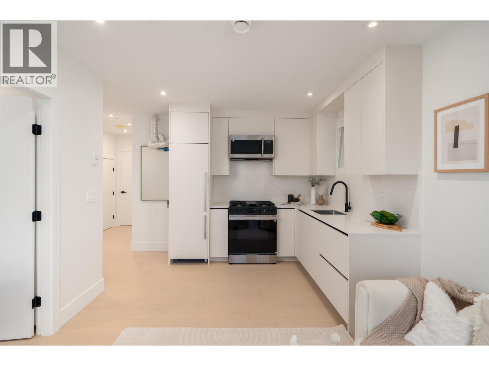 7380 MAPLE STREET, Vancouver