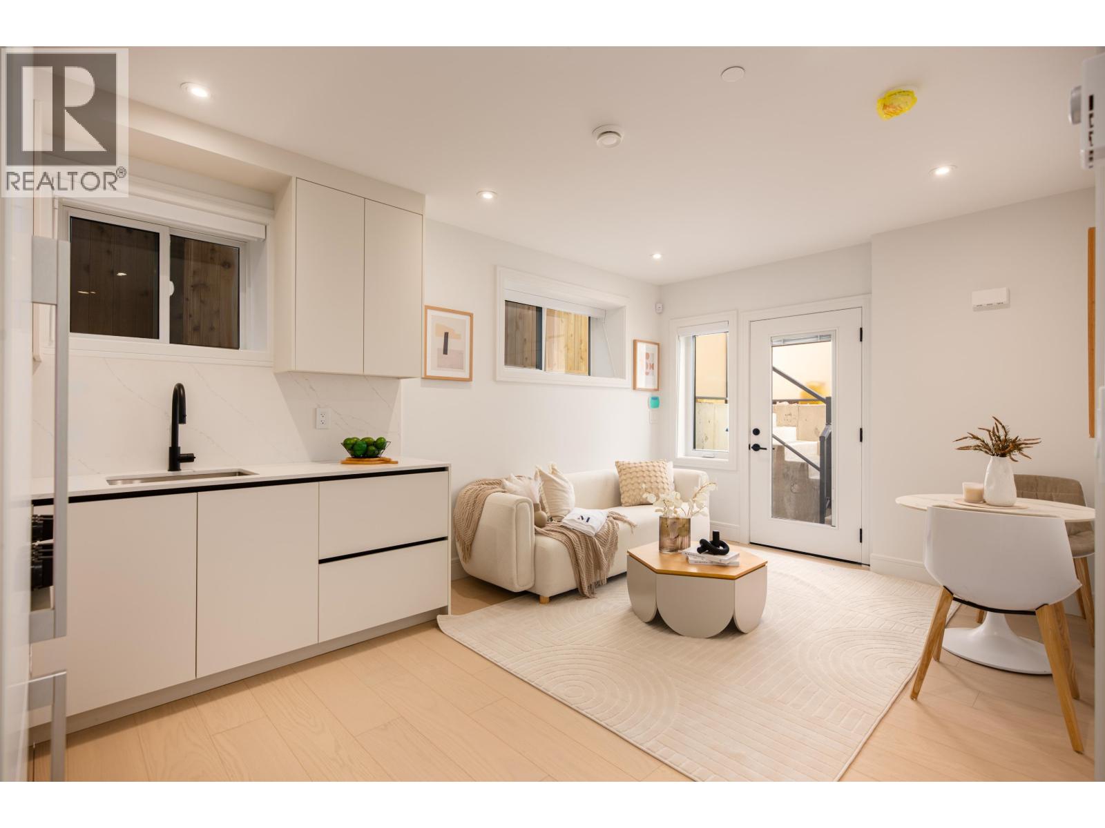 7380 MAPLE STREET, Vancouver