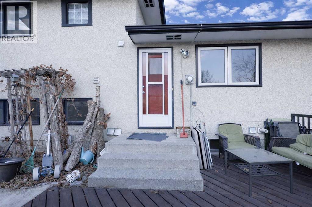 Single Family House for Sale in  Dalgleish Bay NW Dalhousie Calgary 