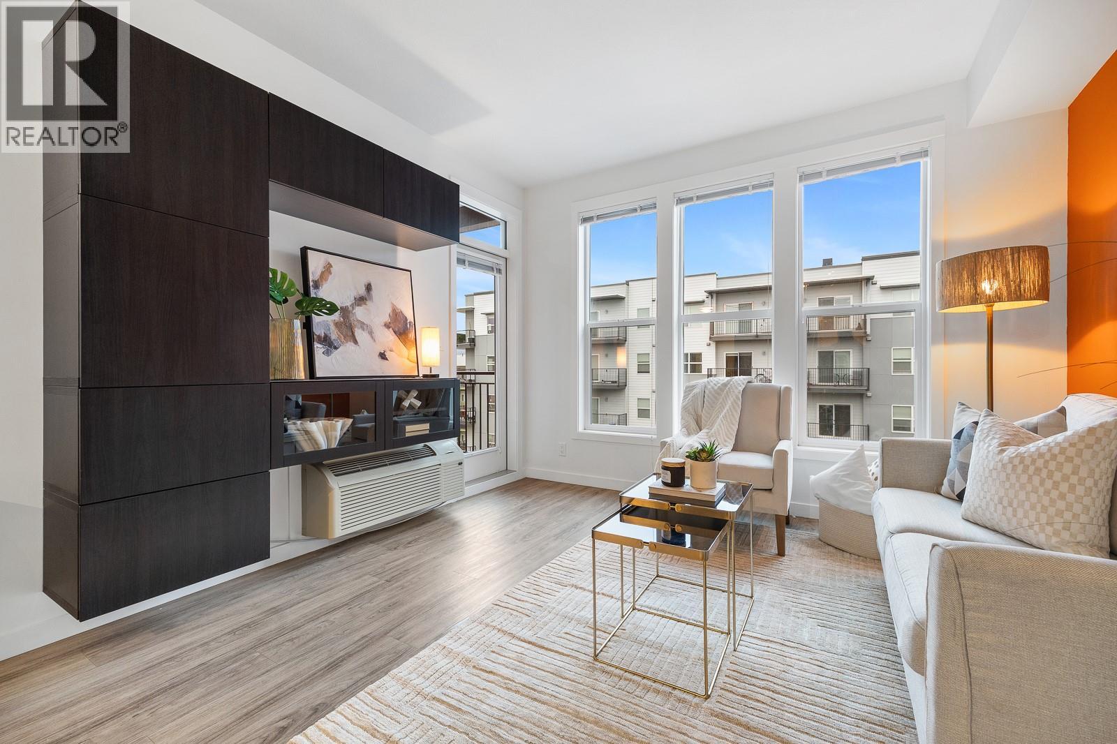 PH12 1775 Chapman Place, Kelowna