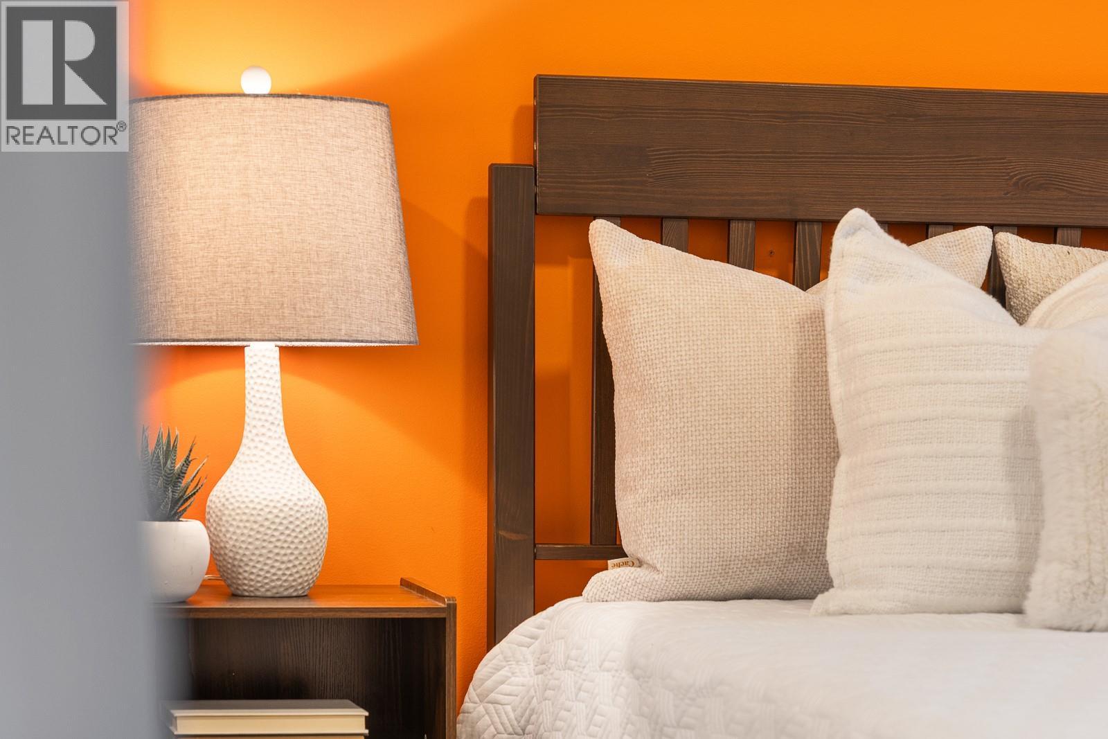 PH12 1775 Chapman Place, Kelowna