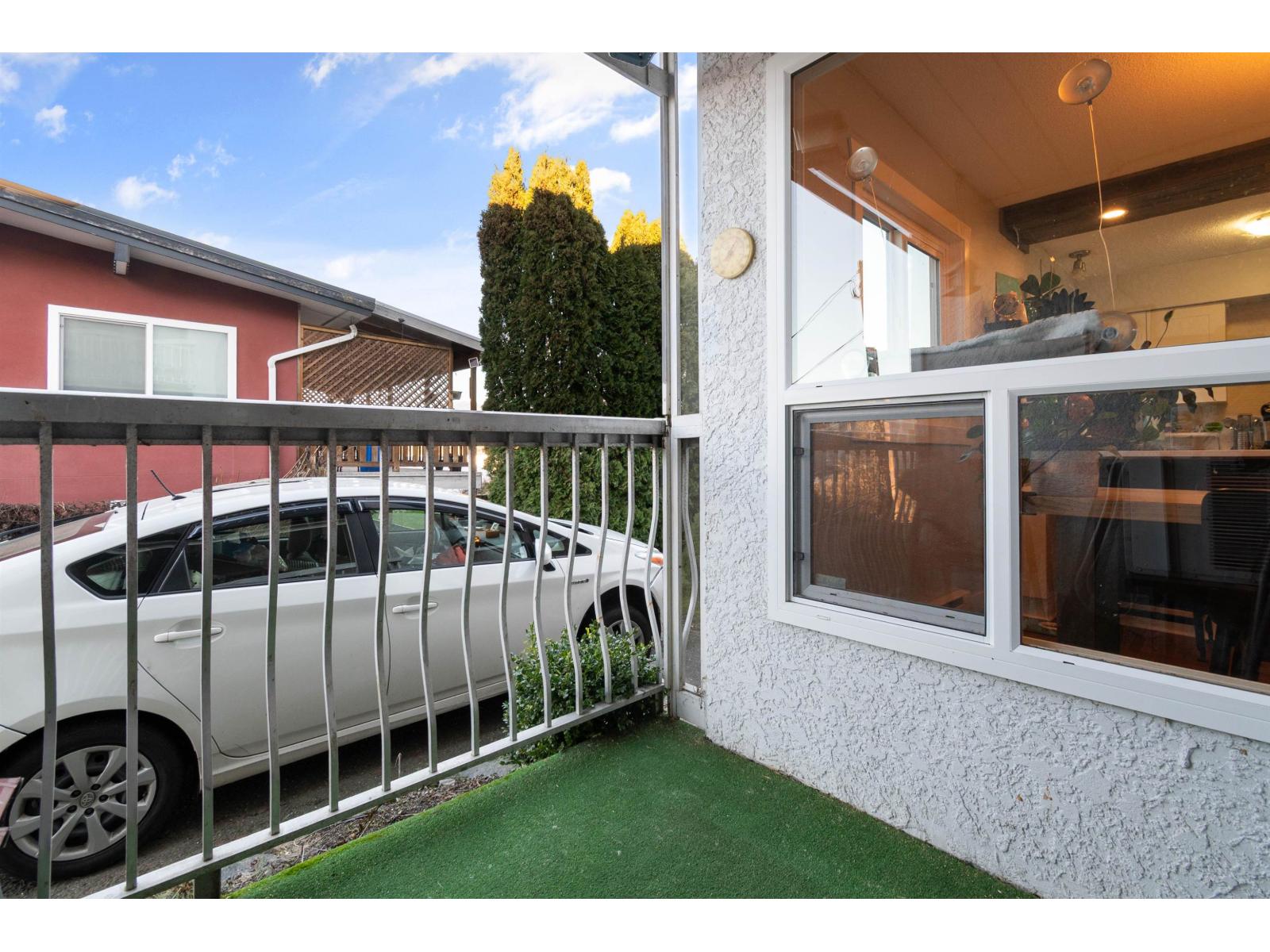 104 9516 ROTARY STREET, Chilliwack Proper East, Chilliwack